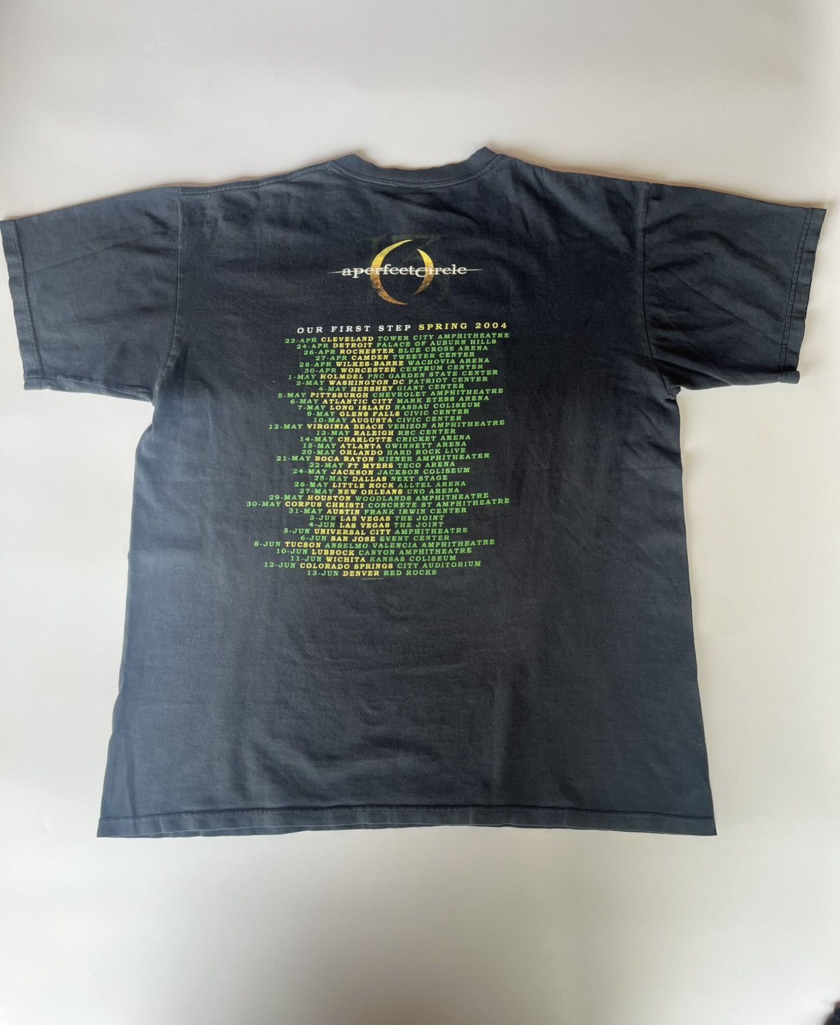 Vintage FADED A perfect Circle tee 00s’ Size US L / EU 52-54 / 3 - 4 Thumbnail