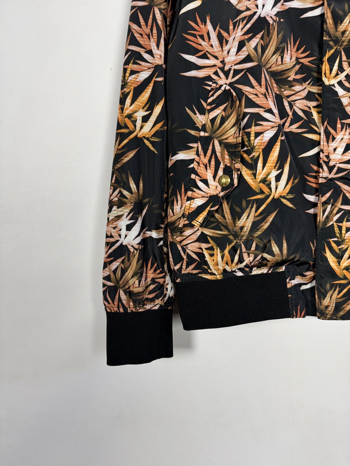 Scotch & Soda Scotch & Soda Lightweight Hooded Jacket Leaf Print Size M Size US M / EU 48-50 / 2 - 4 Thumbnail