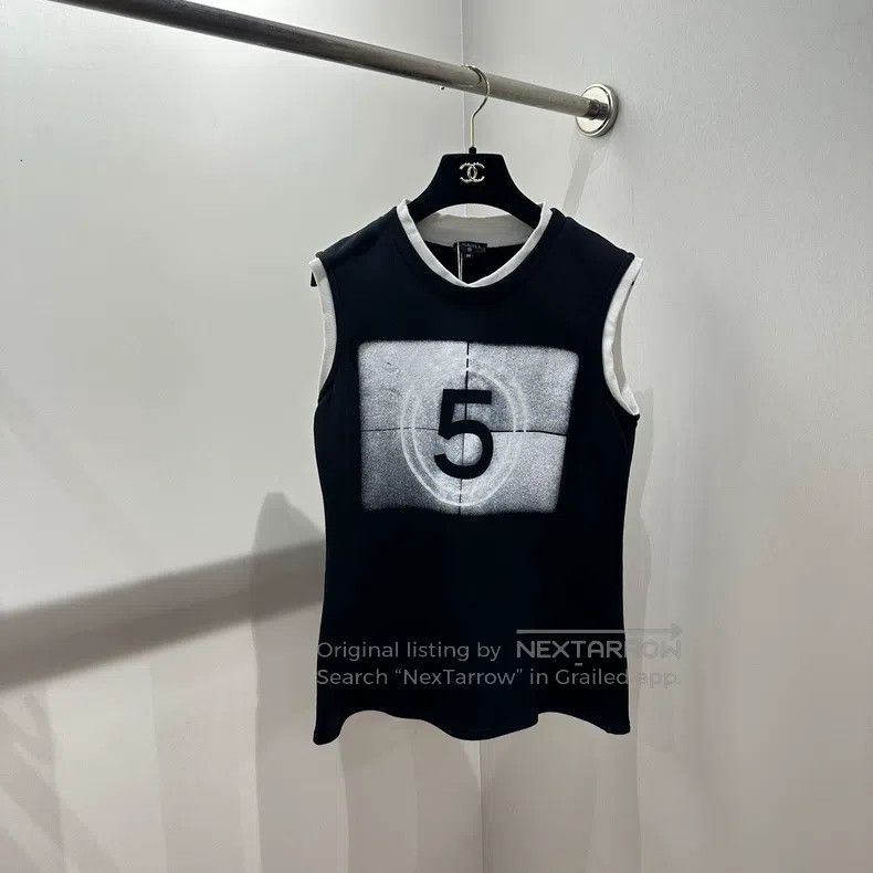 Chanel Chanel No. 5 target sleeveless vest Size XXS / US 00 / IT 34 - 1 Thumbnail