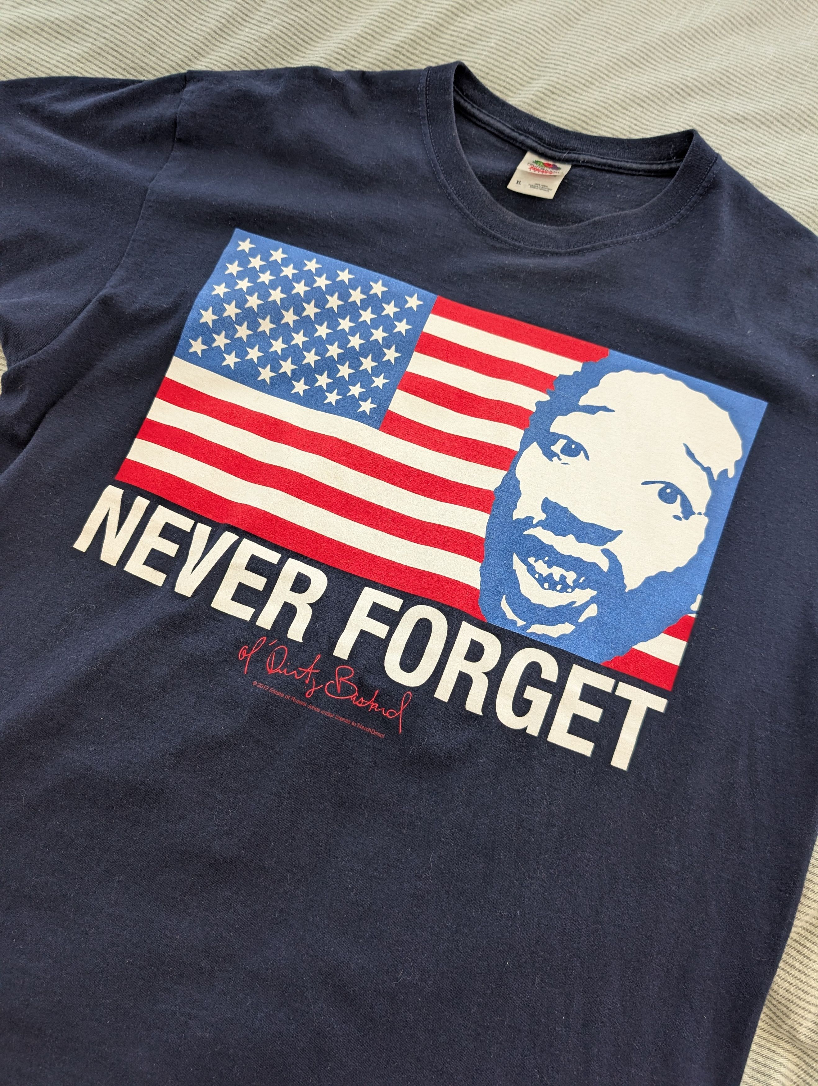 Vintage Never Forget vintage tee Size US XL / EU 56 / 4 - 2 Thumbnail