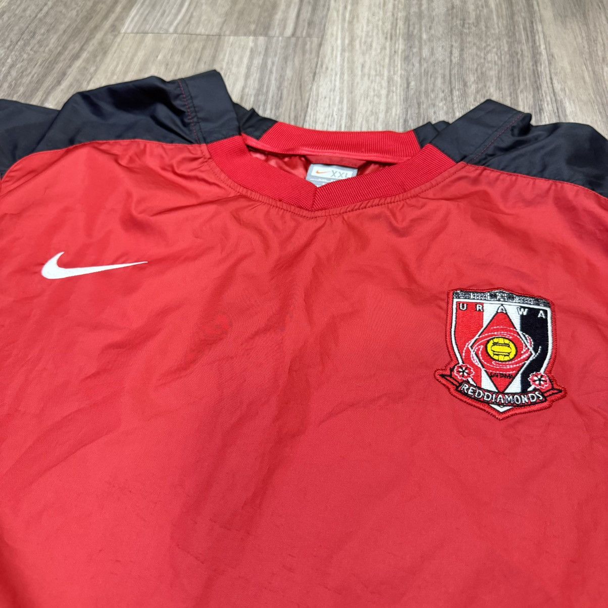 Nike Urawa Reds 04/06 training sweater Size US XXL / EU 58 / 5 - 3 Thumbnail