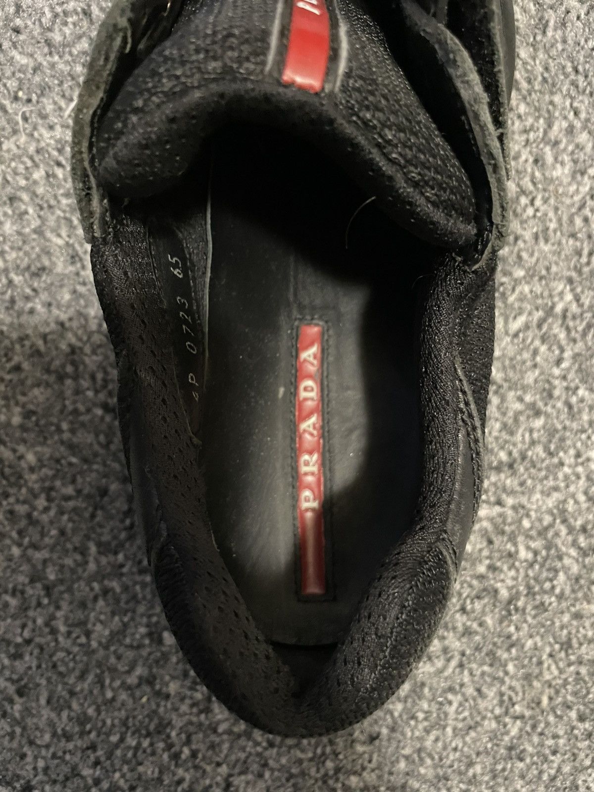 Prada Prada OG cups with strap Size US 7 / EU 40 - 4 Thumbnail