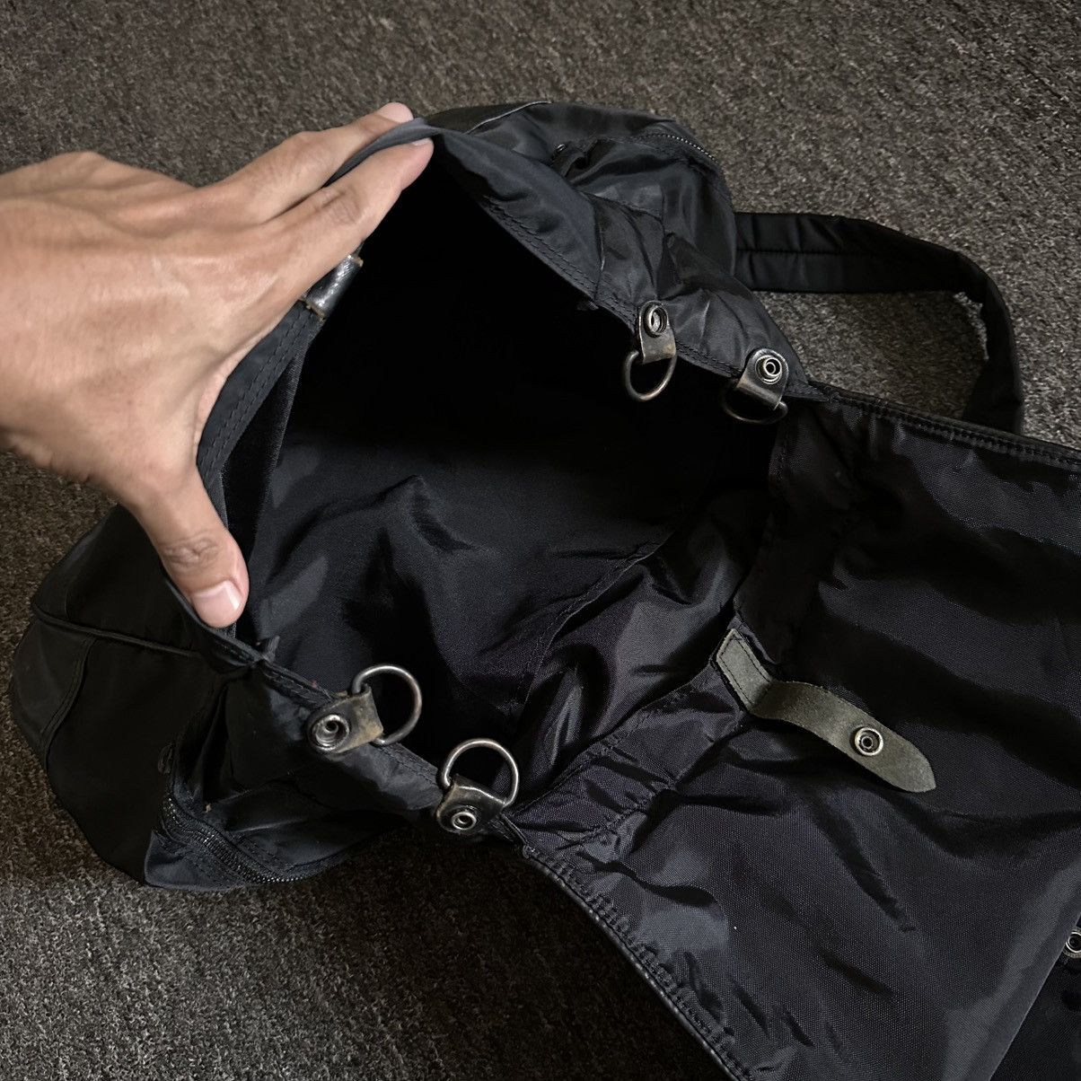 Yohji Yamamoto YOHJI YAMAMOTO NYLON 2 WAY BACKPACK MESSENGER BAG Size ONE SIZE - 8 Thumbnail