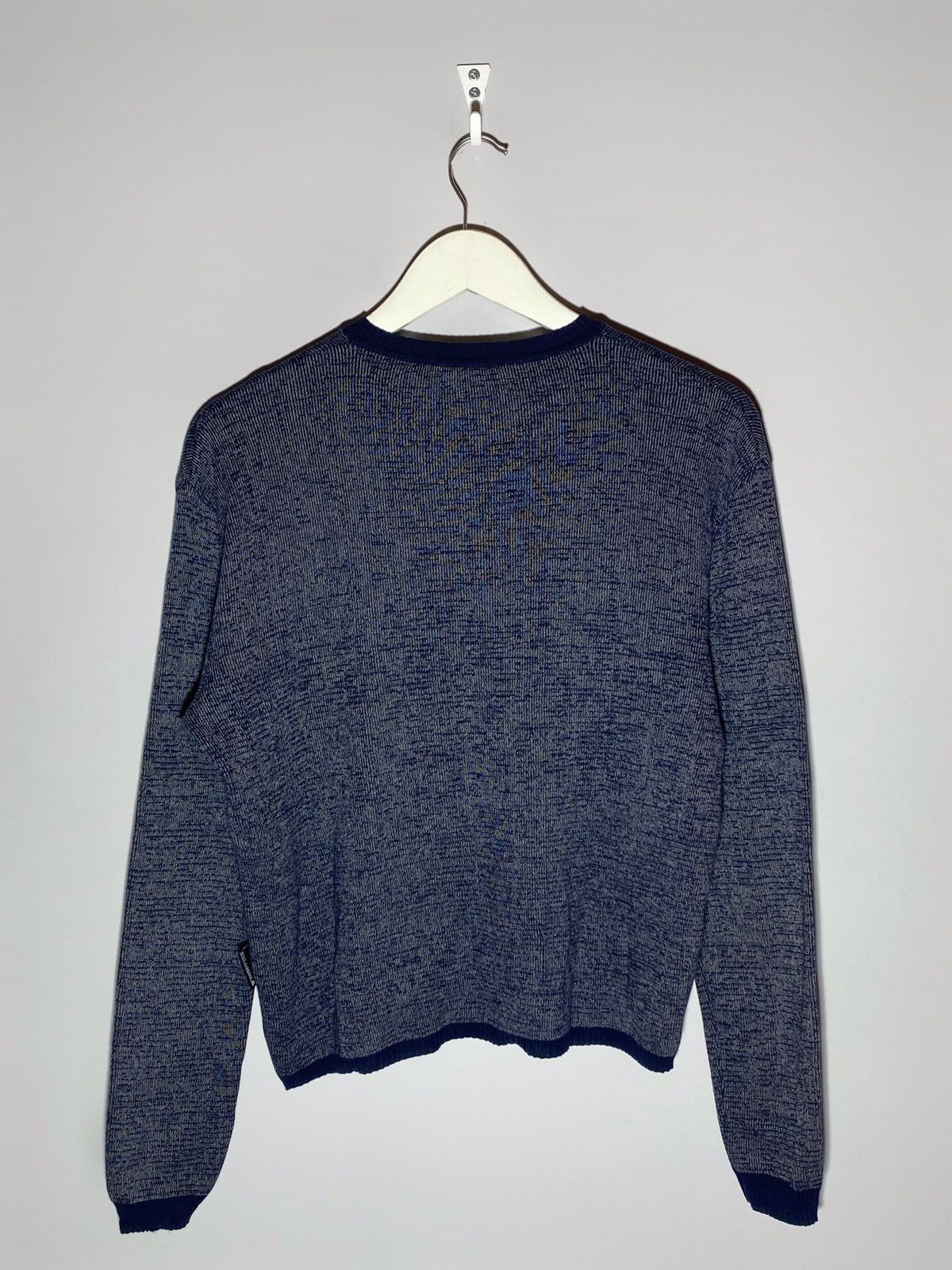 Dolce & Gabbana Vintage 90s Dolce & Gabbana Jeans V-neck Women’s Sweater Size L / US 10 / IT 46 - 2 Thumbnail