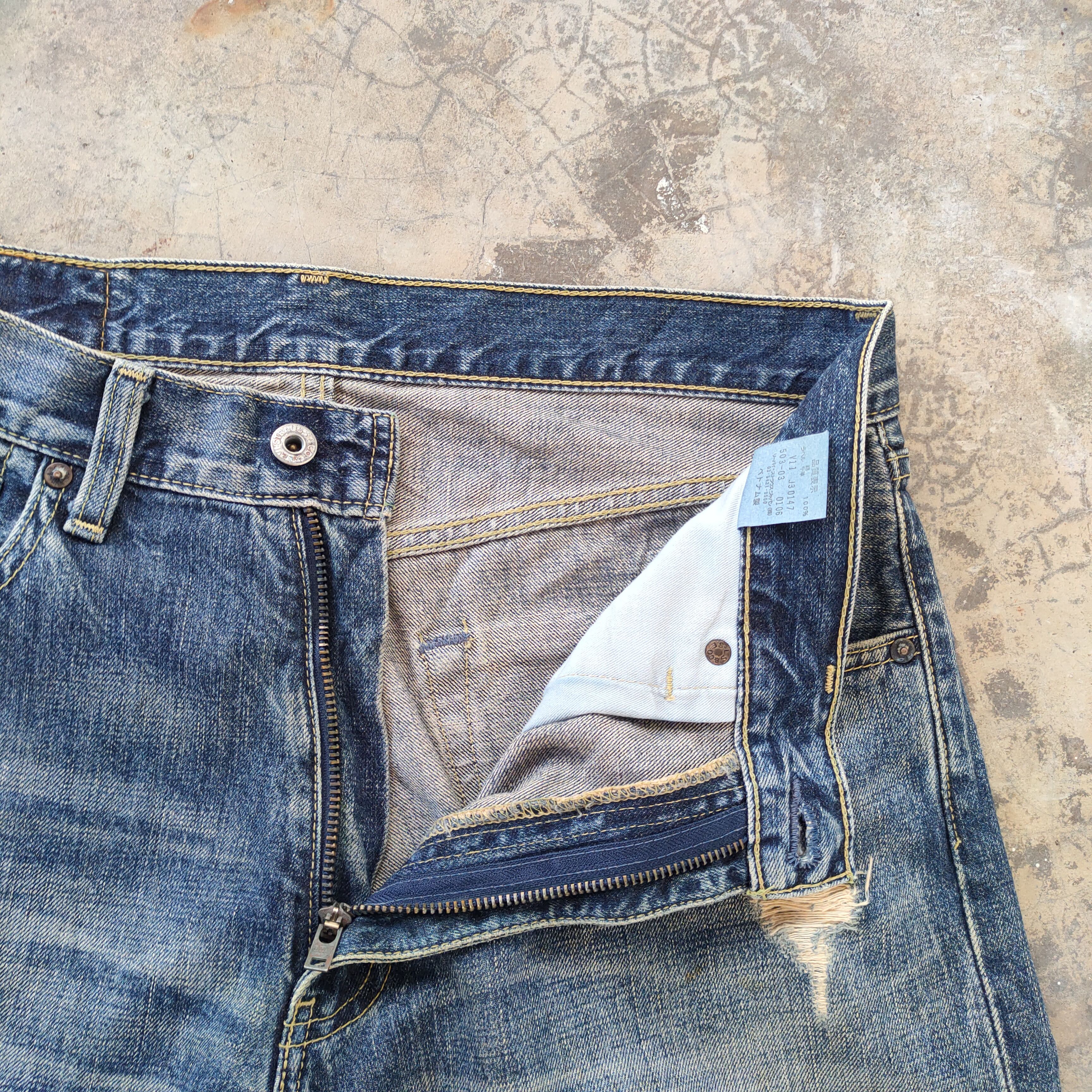 Levi's × Vintage W34 VINTAGE LEVI'S 503 DISTRESSED FADED JEANS DENIM PANTS Size US 34 / EU 50 - 8 Thumbnail