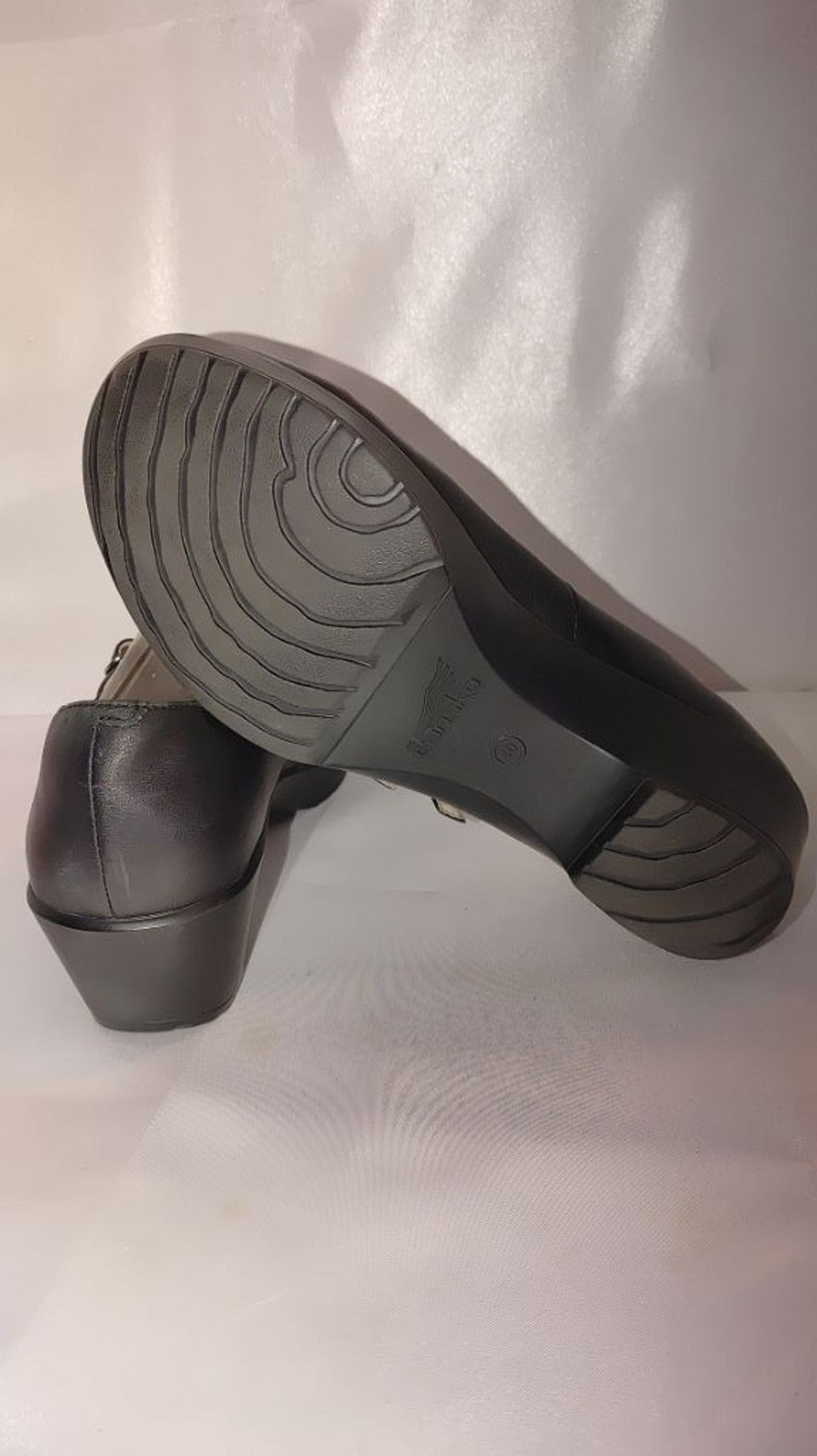 Dansko Dansko Fynn Mary Janes Size 40 Size US 9.5 / IT 39.5 - 9 Thumbnail
