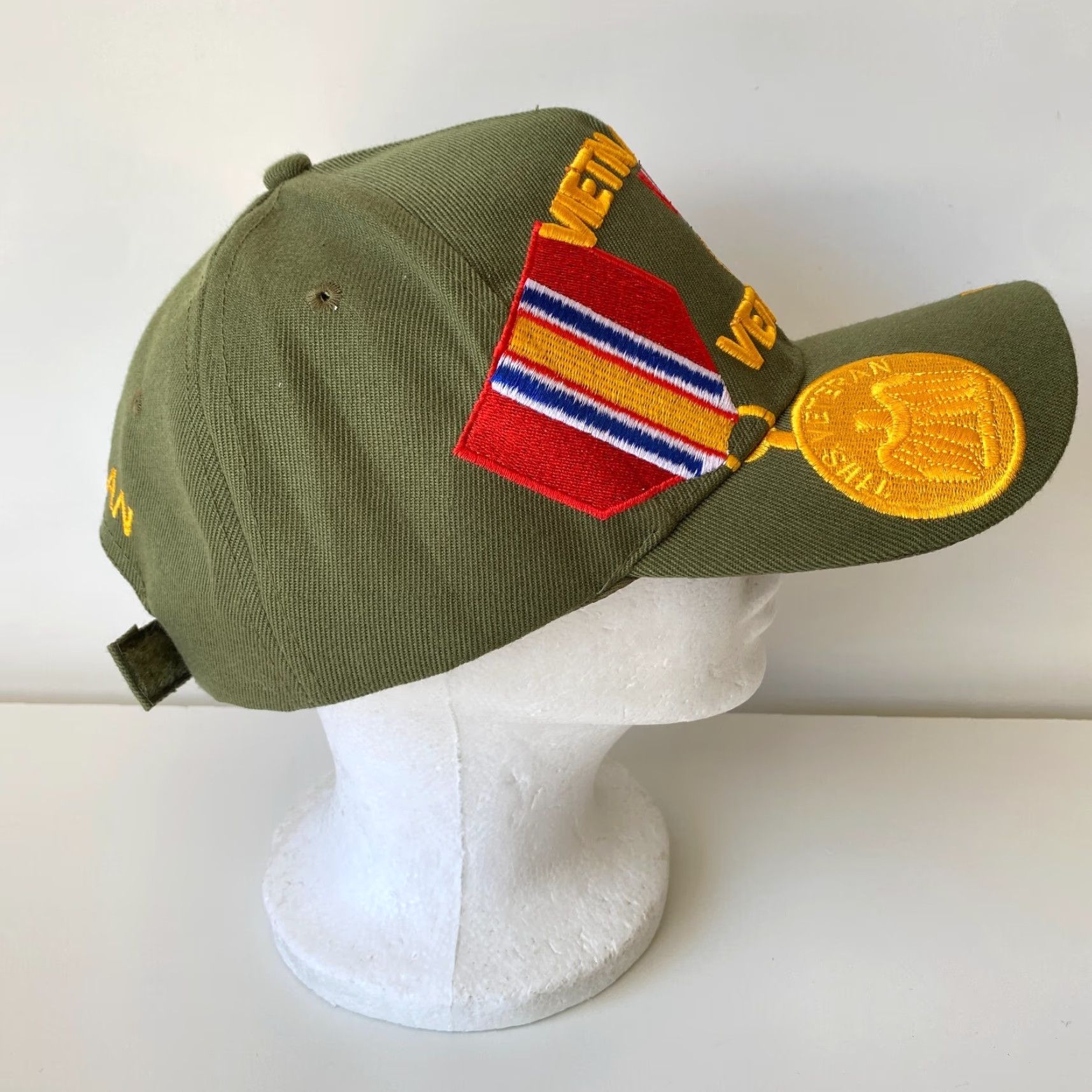 Augusta Sportswear August Sportswear Hat Strapback Green Men Adjustable Medals Embroidered Vietnam Veteran Vet Size ONE SIZE - 3 Thumbnail