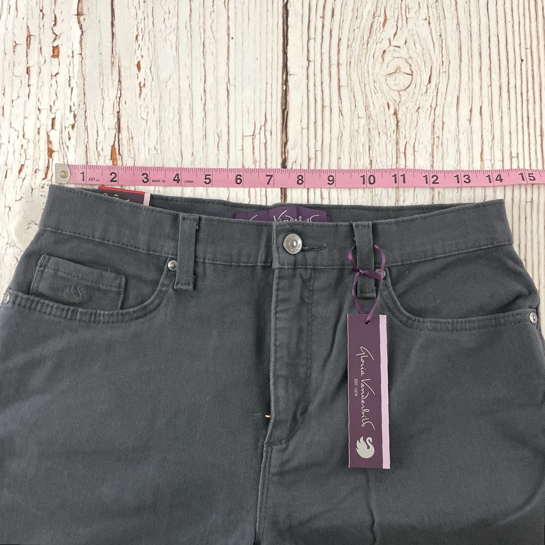 Gloria Vanderbilt VINTAGE Gloria Vanderbilt Amanda Slimming Heritage Fit Jeans Pants Women's 6 Gray Slimming Gloria Vanderbilt Amanda Jeans Pants Women 6 Gray Size 28" / US 6 / IT 42 - 5 Thumbnail