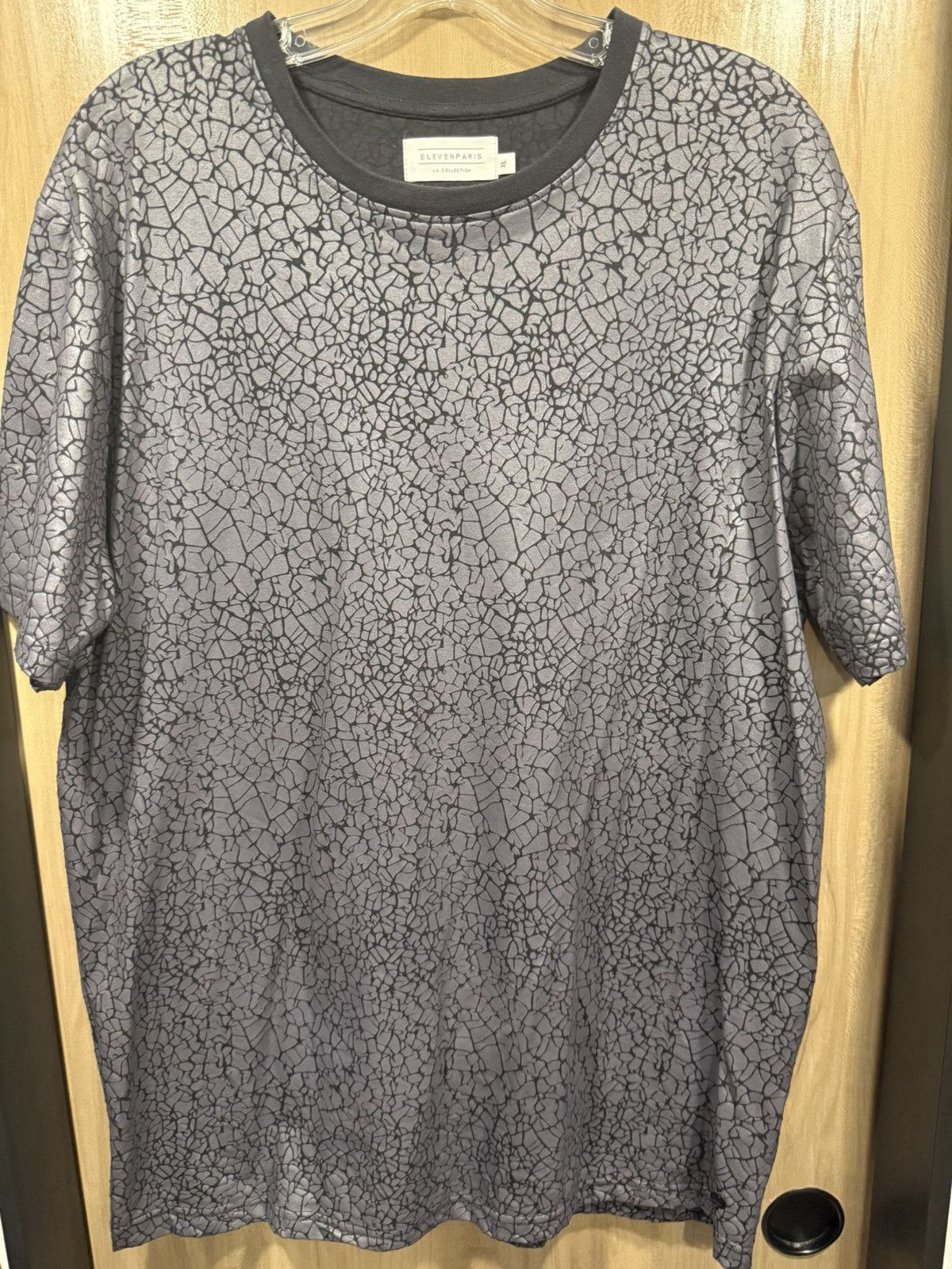 Eleven Paris Eleven Paris Crackle Print Bold Streetwear Style Regular Fit Size US XL / EU 56 / 4 - 1 Thumbnail