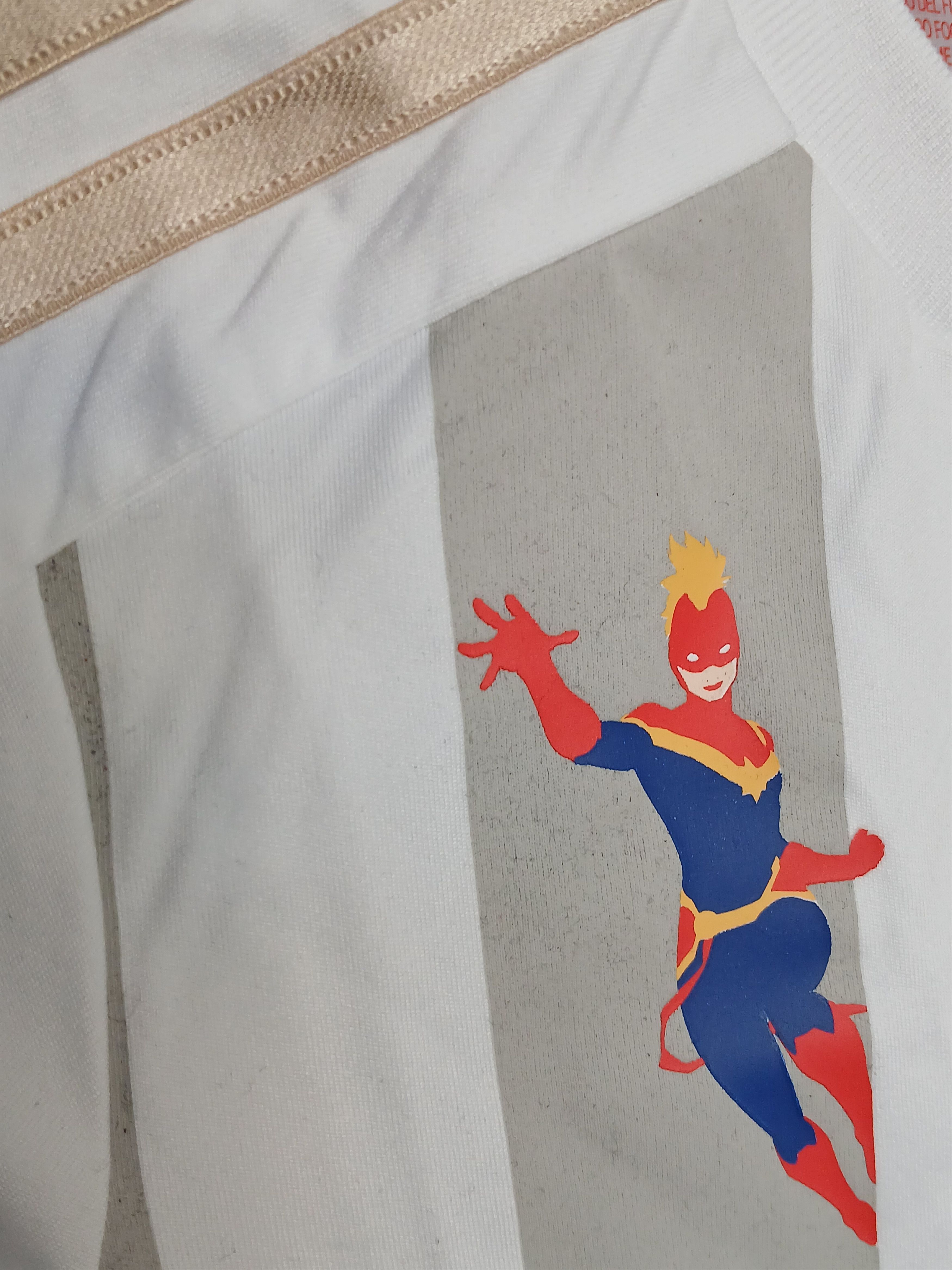 Adidas KIDS Adidas Marvel Avengers Football Jersey T-Shirt Size US XXS / EU 40 - 7 Thumbnail