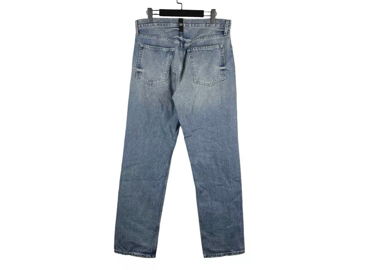 Yeezy Yeezy × Gap × Balenciaga Washed Distressed Jeans J31 Size US 32 / EU 48 - 2 Thumbnail
