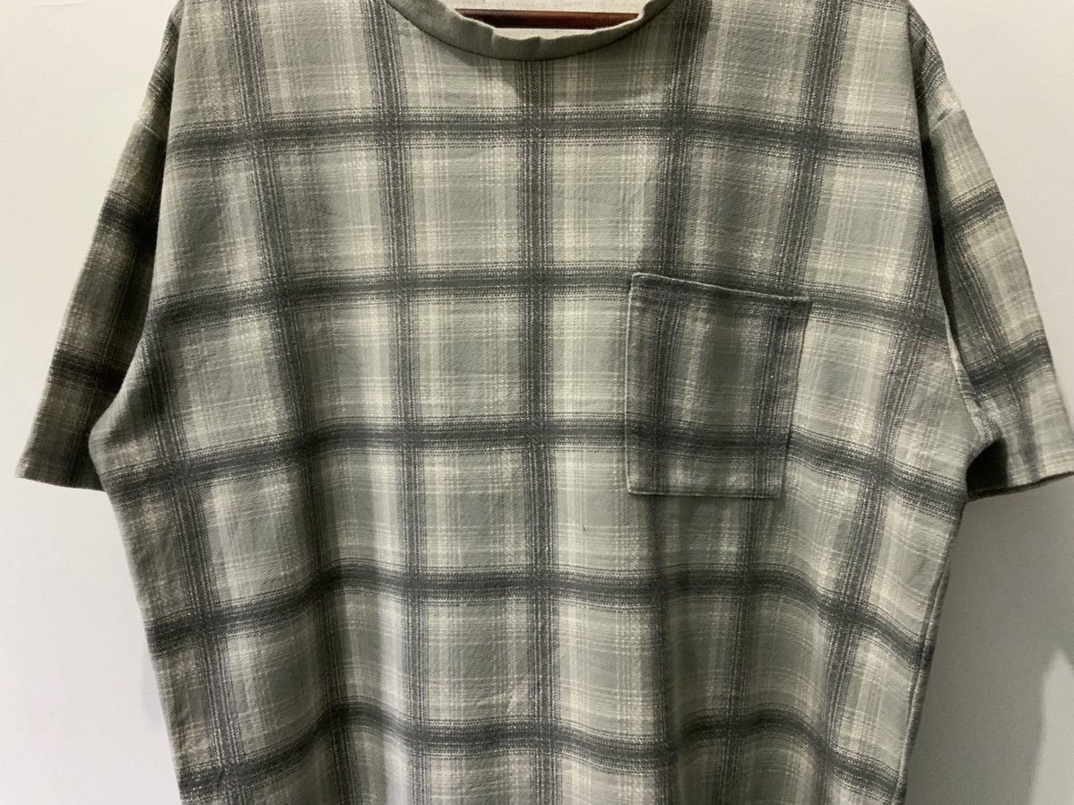 Japanese Brand The Shop TK Takeo Kikuchi Checked Single Pocket Tee Size US M / EU 48-50 / 2 - 4 Thumbnail