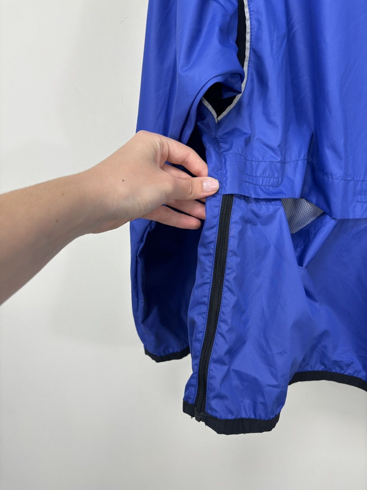 Nike Vintage Nike Y2K Clima-Fit Retro Hype Blue Track Jacket Size US M / EU 48-50 / 2 - 19 Thumbnail