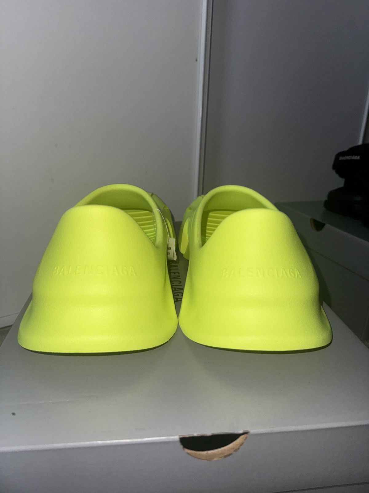 Balenciaga Balenciaga Mold Closed Slipper Size US 10 / EU 43 - 2 Thumbnail