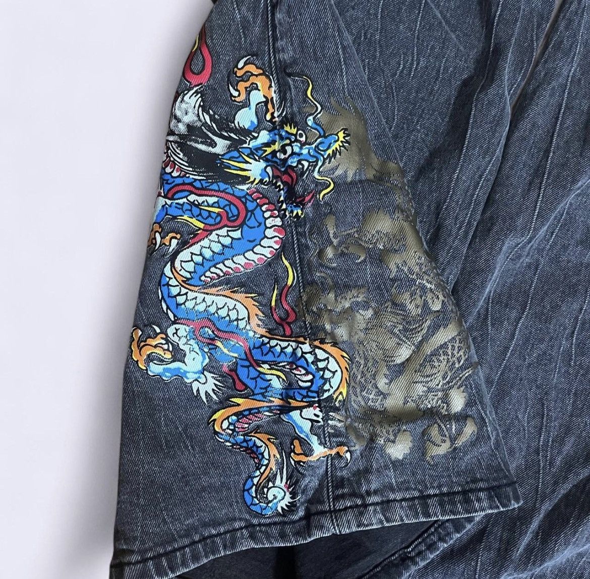 Ed Hardy Ed Hardy dragon charcoal cargo jeans (unisex) Size US 28 / EU 44 - 6 Thumbnail