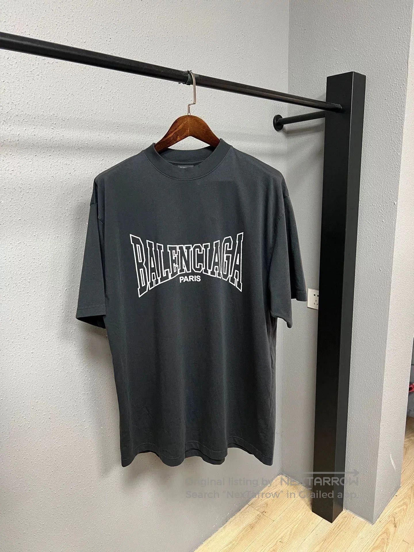 Balenciaga balenciaga logo short sleeve t. Size US S / EU 44-46 / 1 - 1 Thumbnail