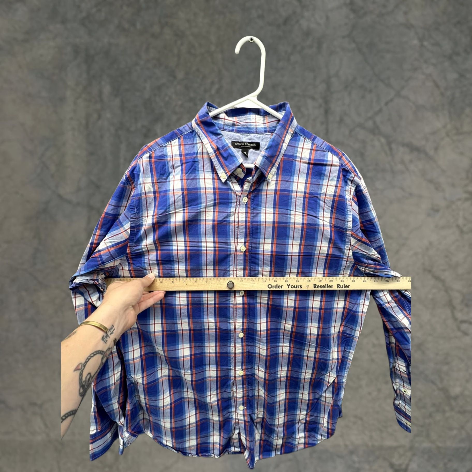 Banana Republic Banana Republic Shirt Mens XL Blue Plaid Long Sleeve Button Front Casual Woven Size US XL / EU 56 / 4 - 1 Thumbnail
