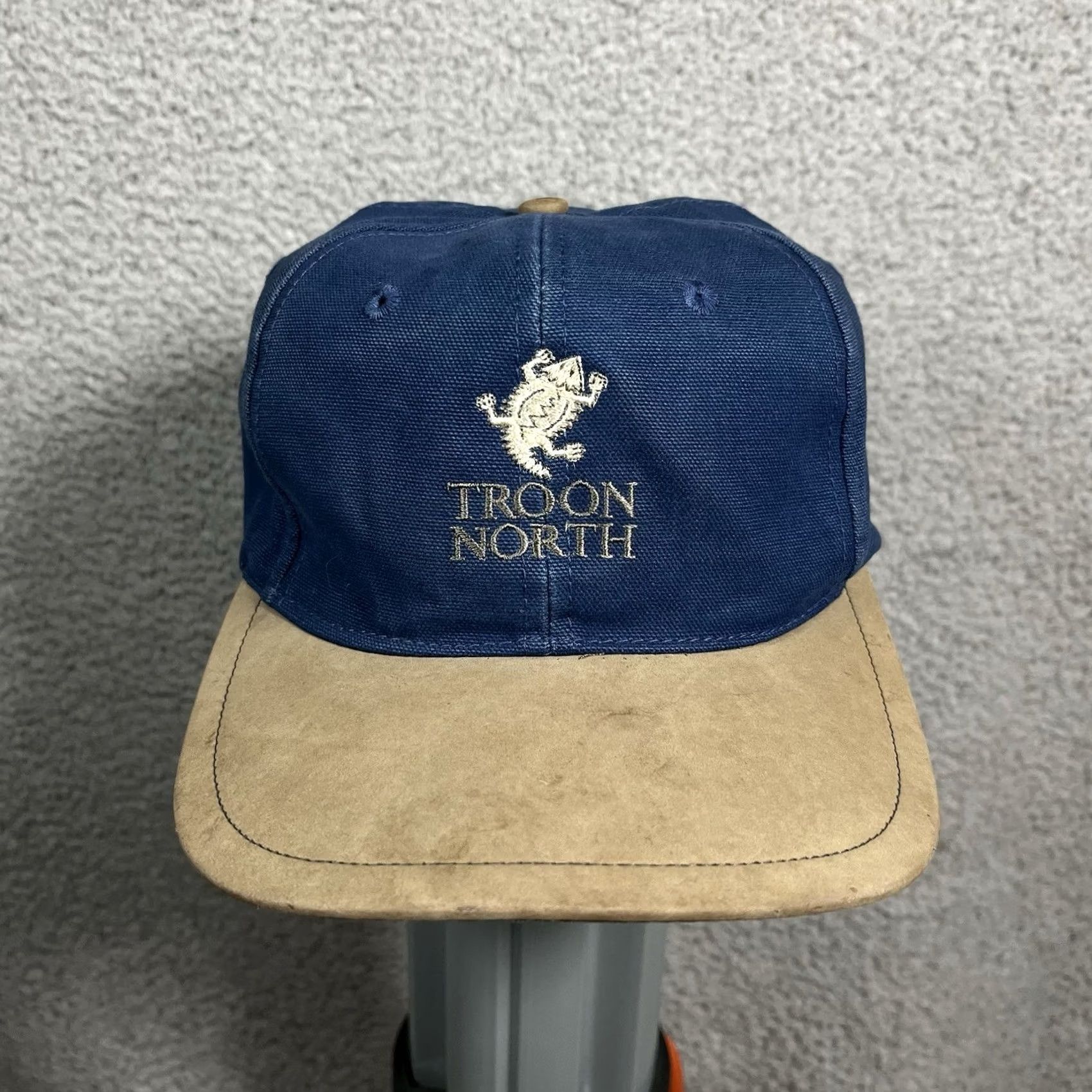 Nike VINTAGE Nike Golf Hat Cap Strapback Blue Adjustable Troon North Club 90s Logo Mens Cap Size ONE SIZE - 2 Thumbnail