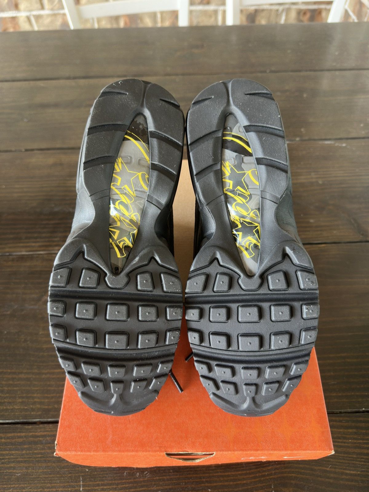 Corteiz × Nike Corteiz x Nike Air Max 95 Honey Black Size US 8 / EU 41 - 7 Thumbnail