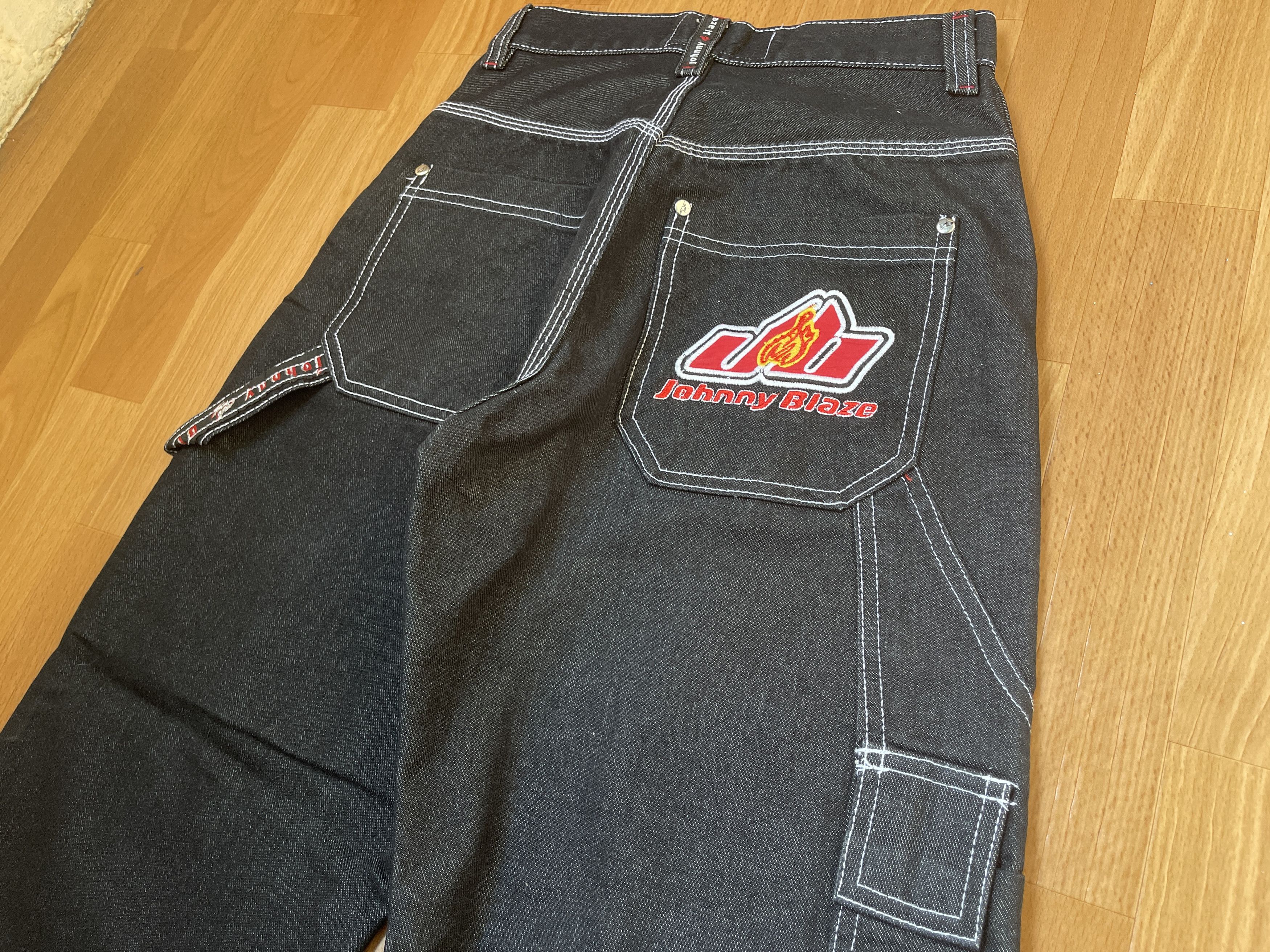 Wu-Tang Clan Johnny Blaze jeans shiny metallic silver baggy Wu Wear 26 Size US 26 / EU 42 - 4 Thumbnail