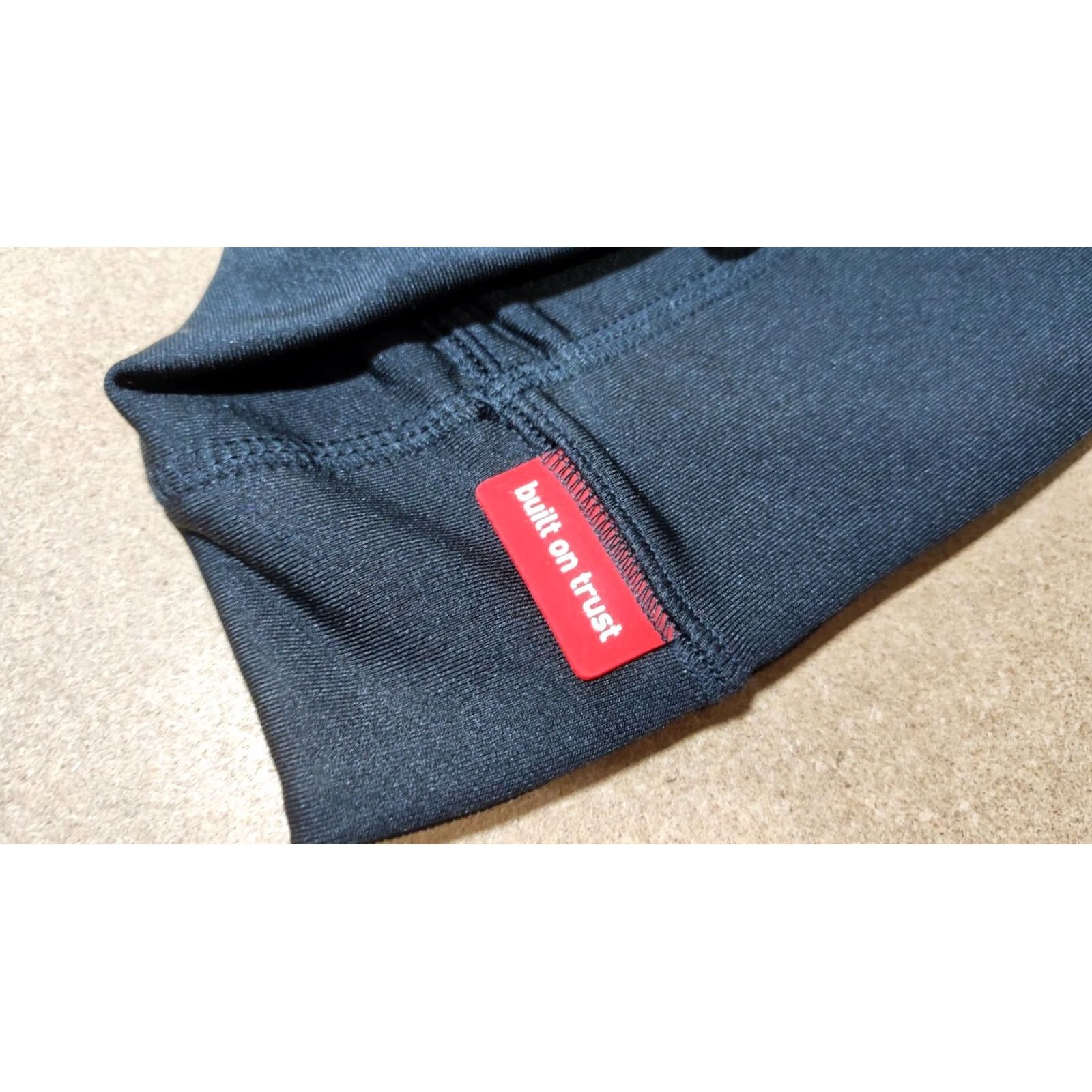 Vintage Bjorn Daehlie Black Hat Ski Cap One Size Winter Beanie Thermal Lightweight Stretch Moisture Wicking Quick Dry Softshell Unisex Adults Size ONE SIZE - 6 Thumbnail