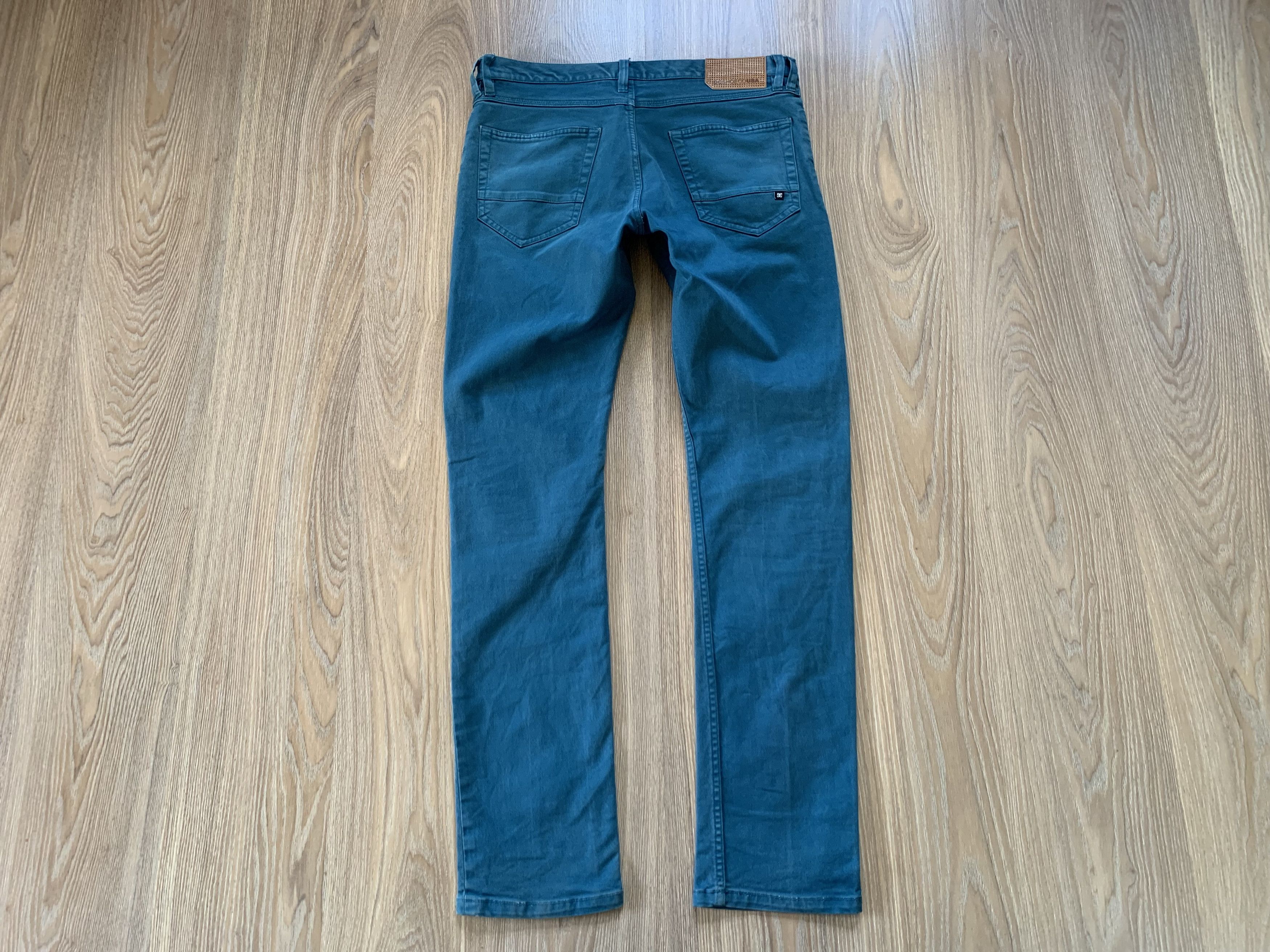 DC × Vintage DC Shoes Straight Turqouise Vintage Jeans Size US 33 - 3 Thumbnail
