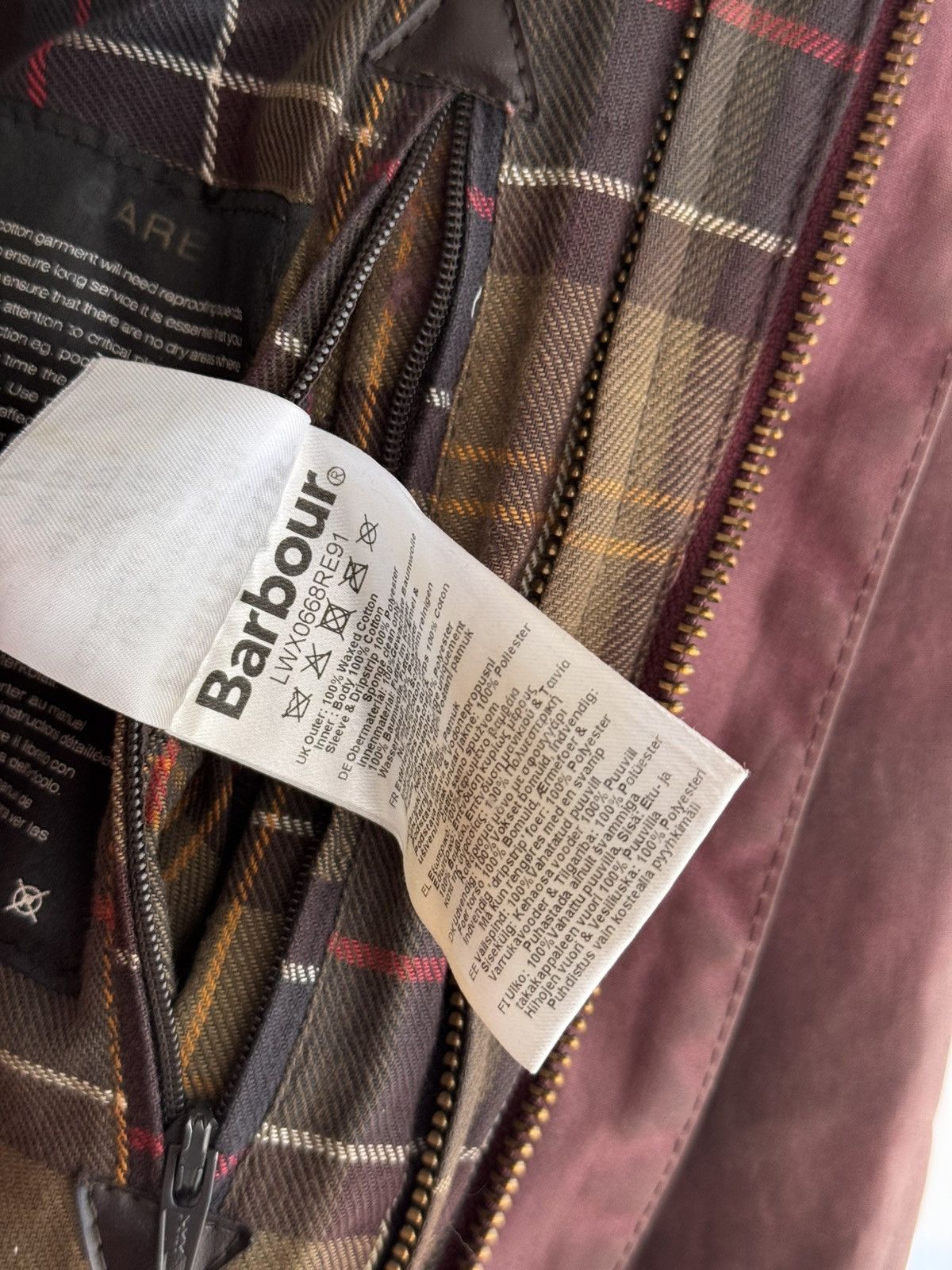 Barbour × Vintage Vintage Barbour Tartan Classic W’ Beadnell Wax Jacket Size XXL / US 16-18 / IT 52-54 - 20 Thumbnail