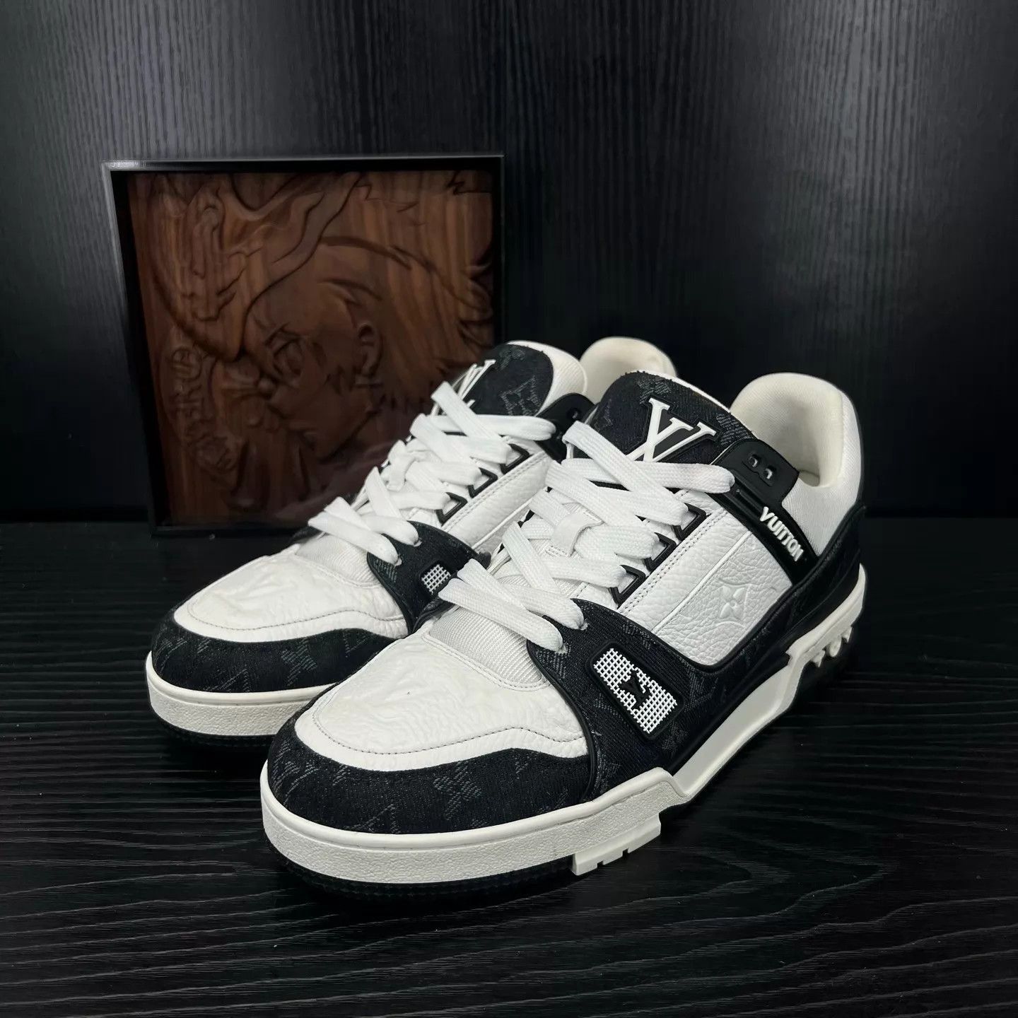 Louis Vuitton Multi-Color Low-Top Sneakers Size 9.5 Size US 9.5 / EU 42-43 - 1 Thumbnail