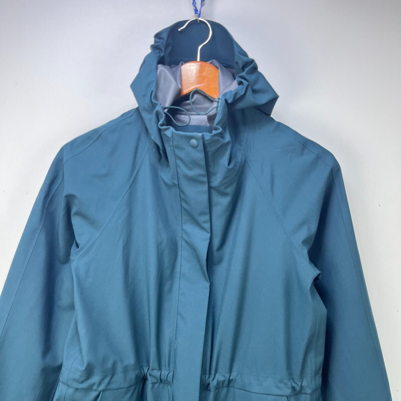 Uniqlo Uniqlo Blocktech Waterproof Long Rain Parka Jacket Womens S Size S / US 4 / IT 40 - 2 Thumbnail