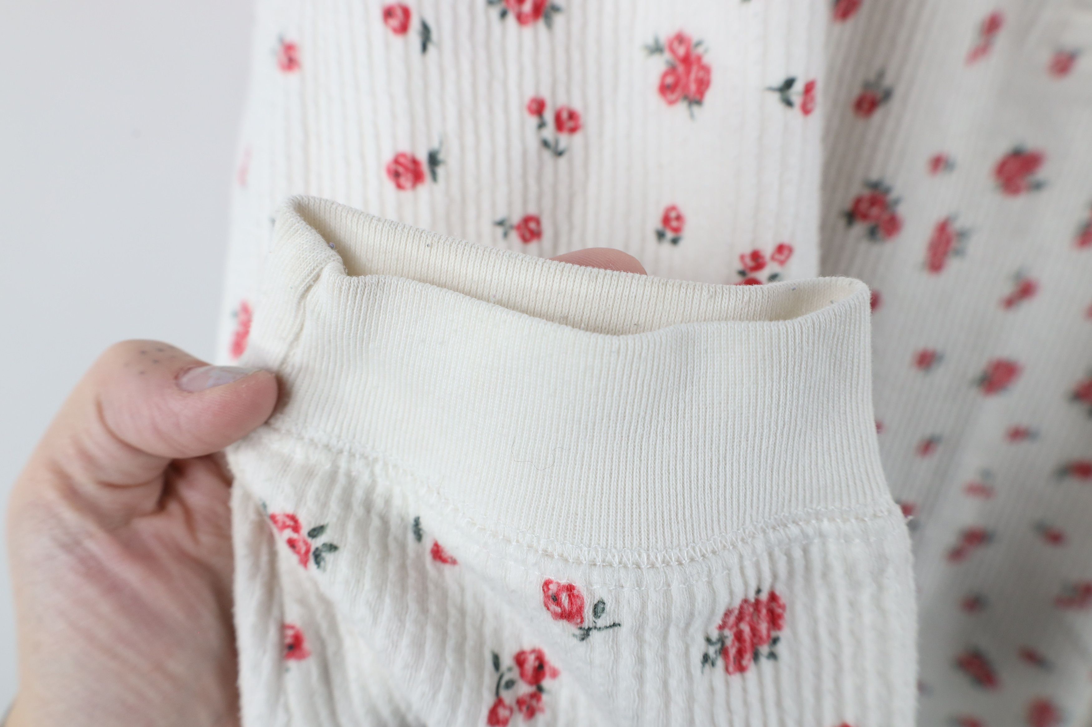 Victoria's Secret × Vintage Vintage Victorias Secret Country Rose Ribbed Henley T-Shirt Size L / US 10 / IT 46 - 4 Thumbnail