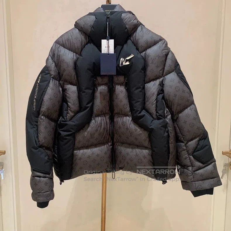 Louis Vuitton Louis Vuitton Gray Hooded Puffer Jacket . Size US M / EU 48-50 / 2 - 1 Thumbnail