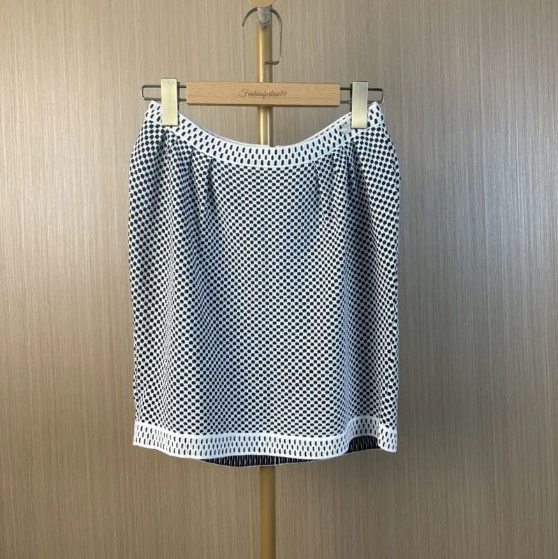 Chanel Chanel Color-Block Womens Skirt 0089 Size 23" - 1 Thumbnail