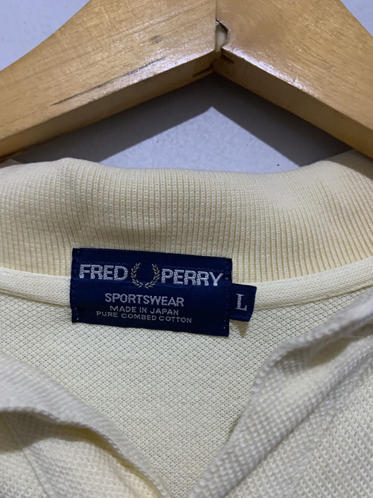 Fred Perry Crewneck Longsleeve Fred Perry Young Yellow Japan L (75x50) Size US L / EU 52-54 / 3 - 3 Thumbnail