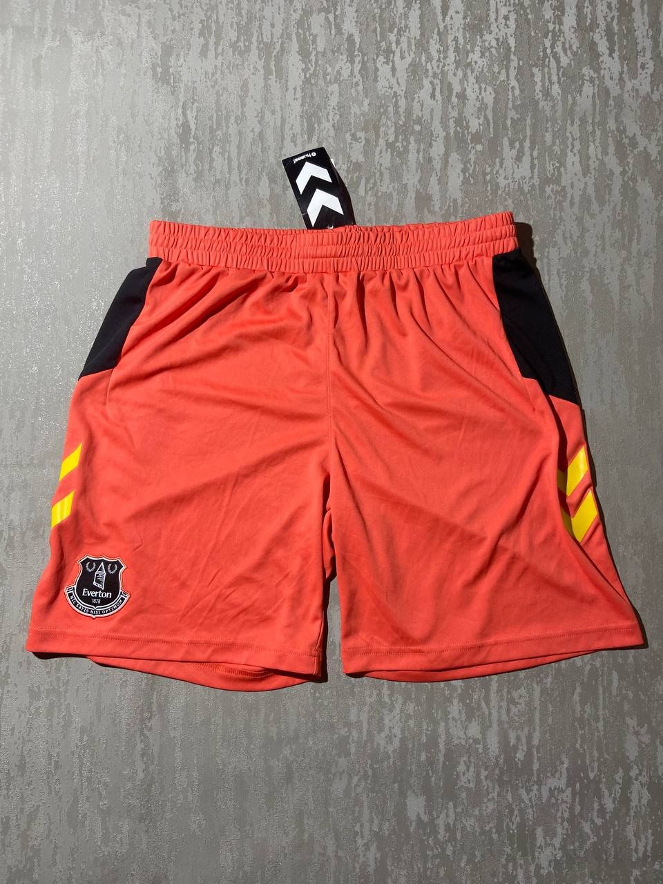 Hummel Everton 22-23 goalkeeper third kit + shorts jersey soccer Size US L / EU 52-54 / 3 - 14 Thumbnail