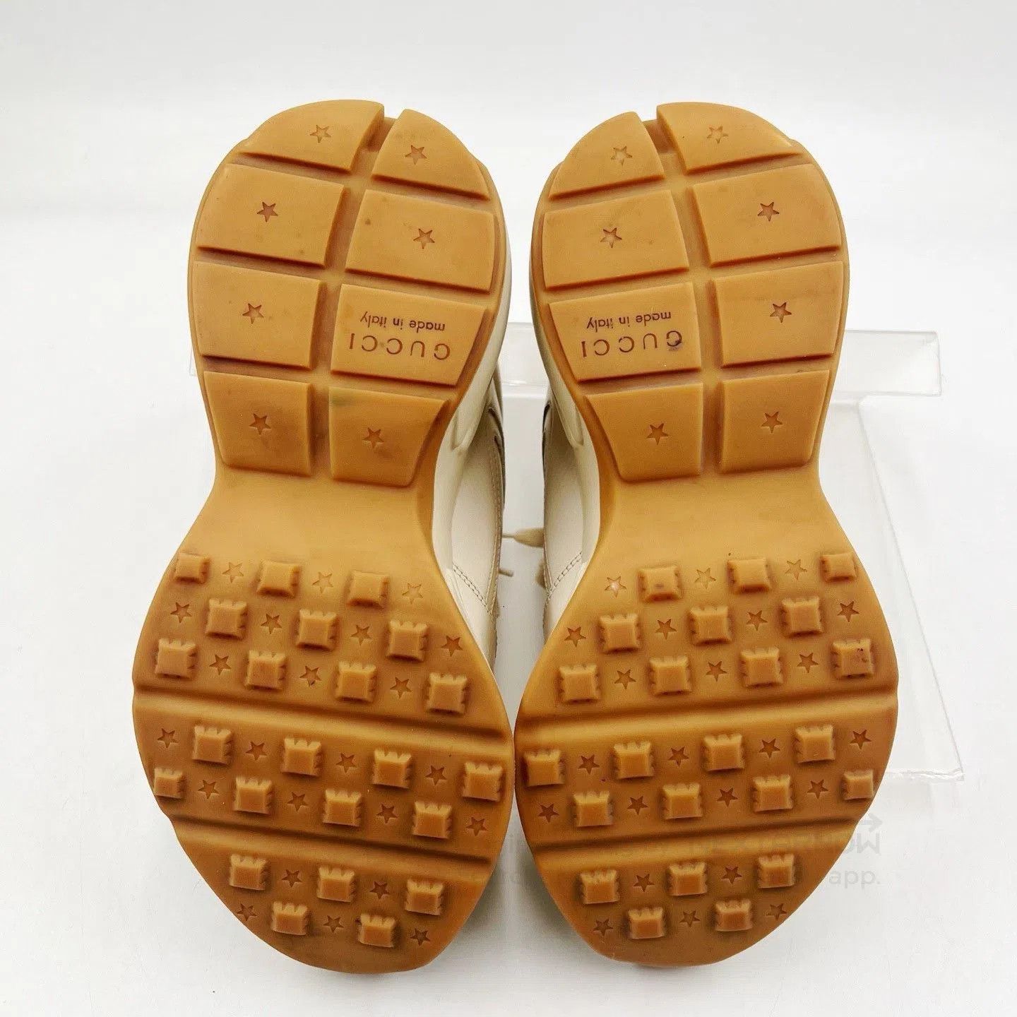 Gucci GUCCI x MLB Beige Low-Top Dad Shoes. Size US 6 / EU 39 - 8 Thumbnail