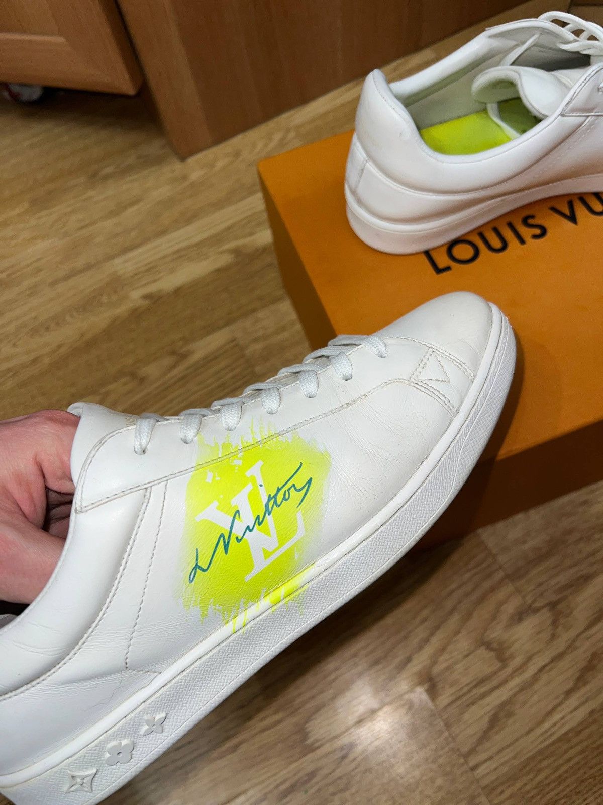 Louis Vuitton Louis Vuitton Luxembourg Size US 8 / EU 41 - 3 Thumbnail