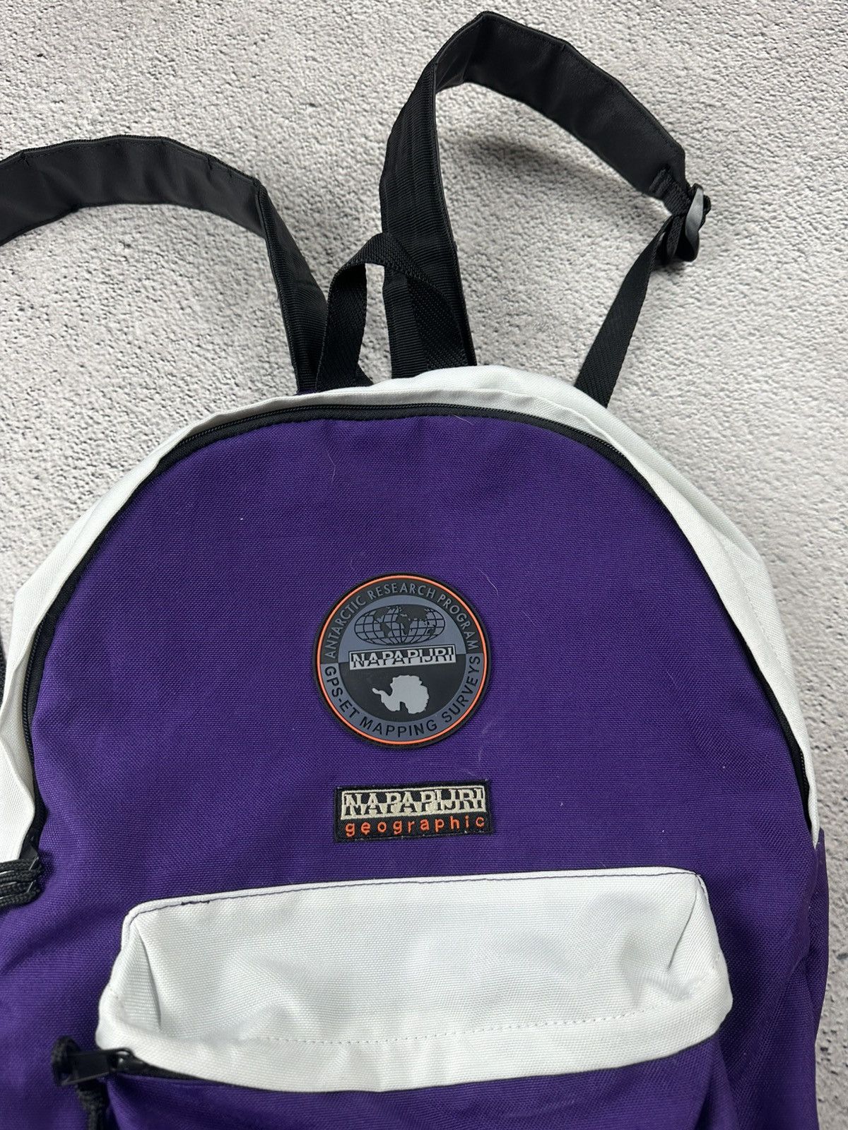 Napapijri VTG Napapijri Backpack Y2K Bag Hype Crazy Logo Patch Style Size ONE SIZE - 7 Thumbnail