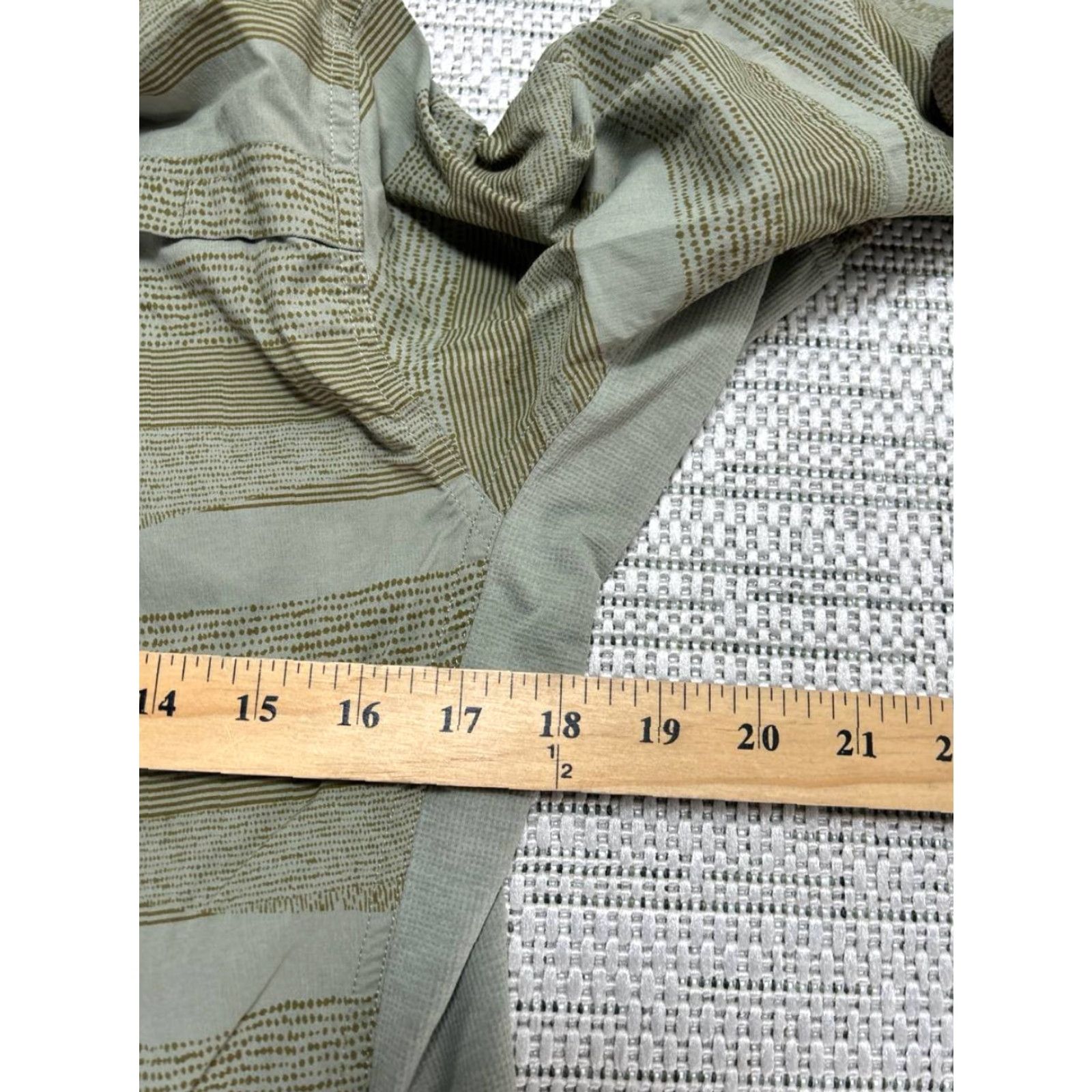 Vintage REI Co Op Sahara Pattern LS Shirt Womens Small Green A Wilderness Button Up Size S / US 4 / IT 40 - 7 Thumbnail