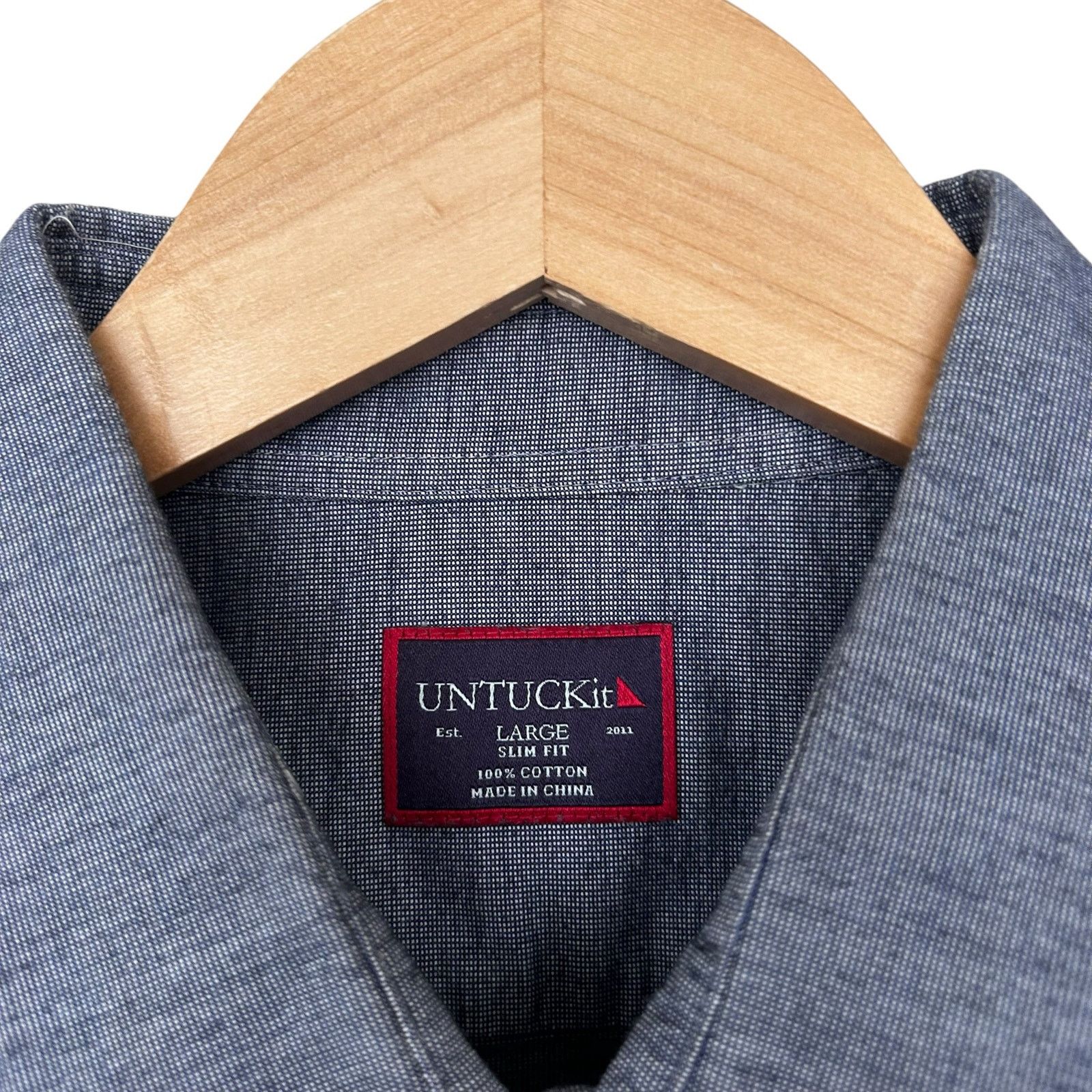 UNTUCKit Untuckit Blue Slim Fit Long Sleeve Button Down Sz XL Size US XL / EU 56 / 4 - 3 Thumbnail