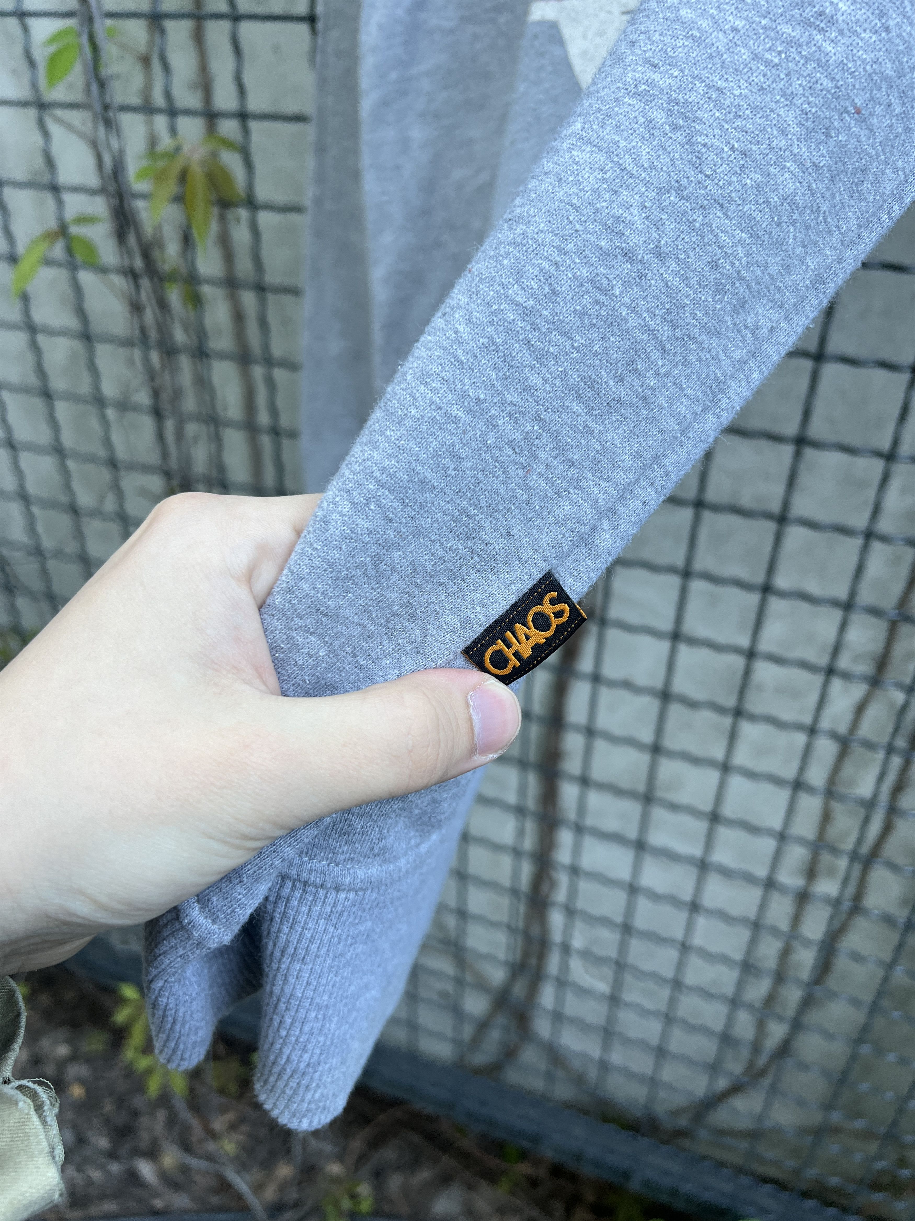 Vintage Vivienne Westwood Anglomania Chaos Gray Sweatshirt Size US S / EU 44-46 / 1 - 17 Thumbnail