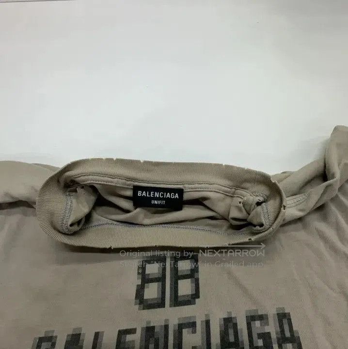 Balenciaga Balenciaga Distressed Logo Short Sleeve T. Size US S / EU 44-46 / 1 - 1 Thumbnail