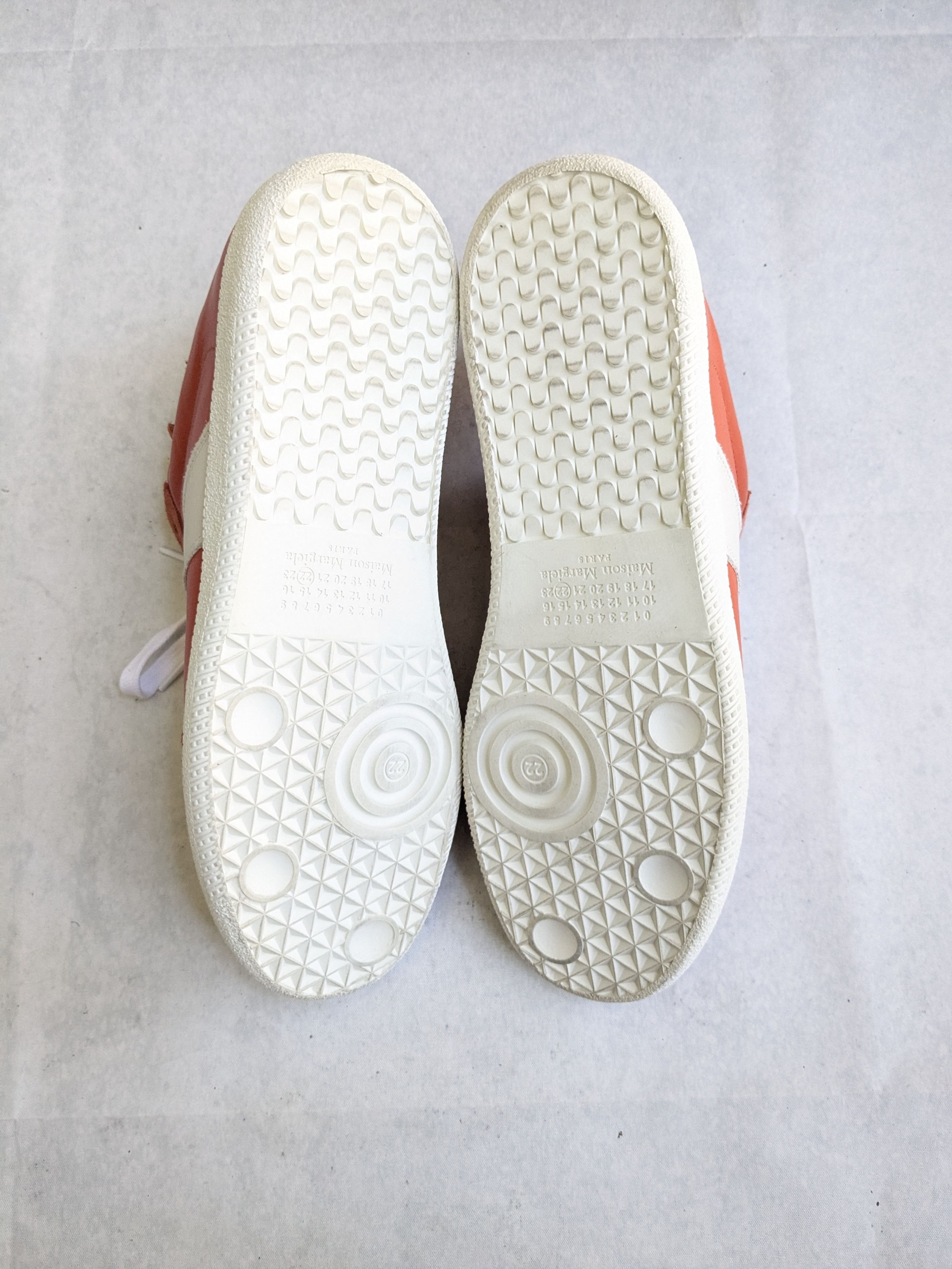 Maison Margiela Maison Margiela GAT Replica Orange White 9 42 Low Tops Size US 9 / EU 42 - 15 Thumbnail