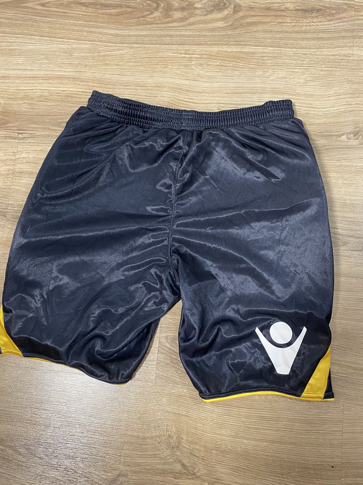 Macron Macron West Ham United Goalkeeper Issue Player Shorts Size:L Size US 34 / EU 50 - 7 Thumbnail