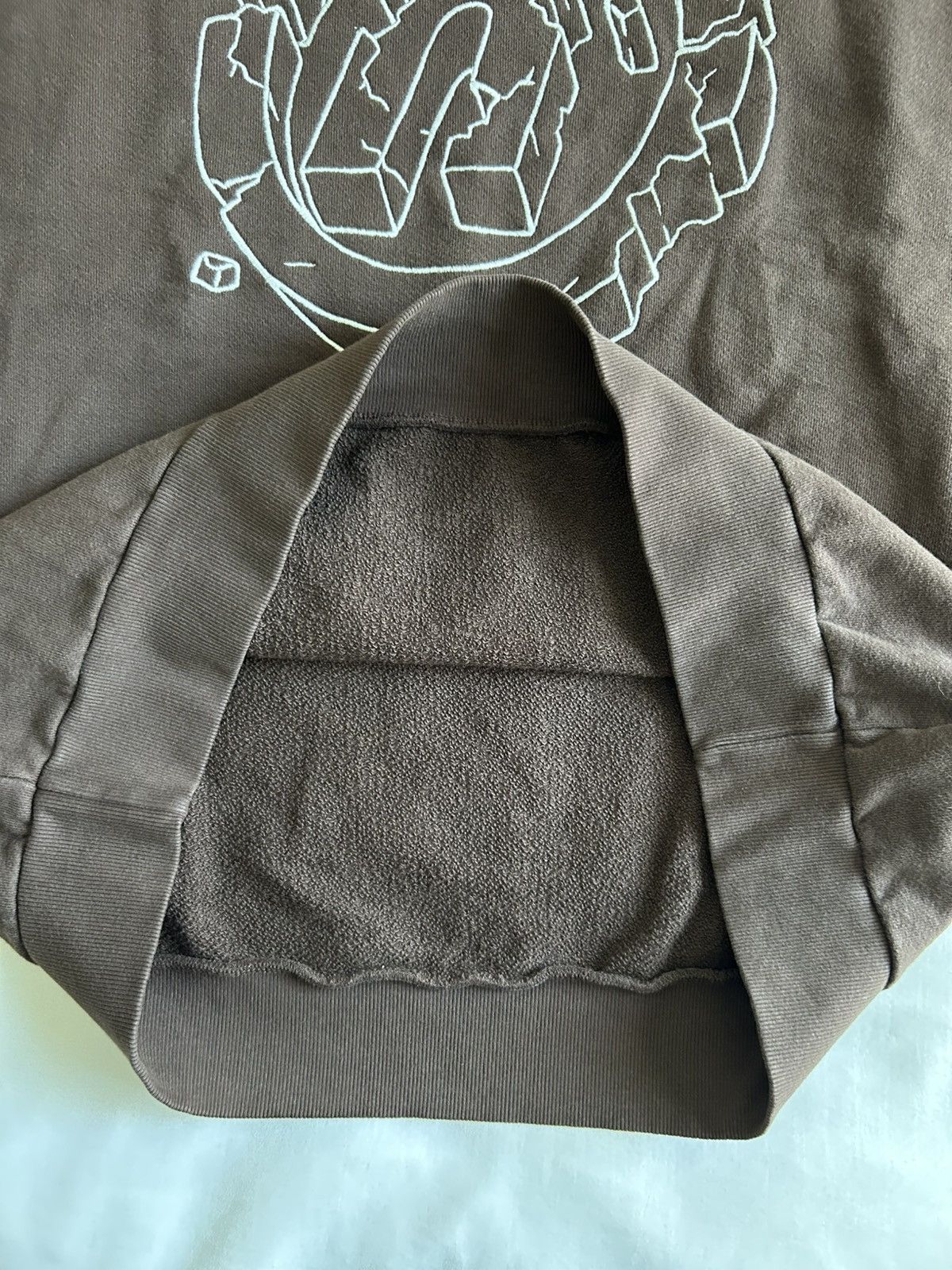 HIDDEN Hidden NY 3D Shattered Crewneck Sweatshirt Brown Size US M / EU 48-50 / 2 - 3 Thumbnail