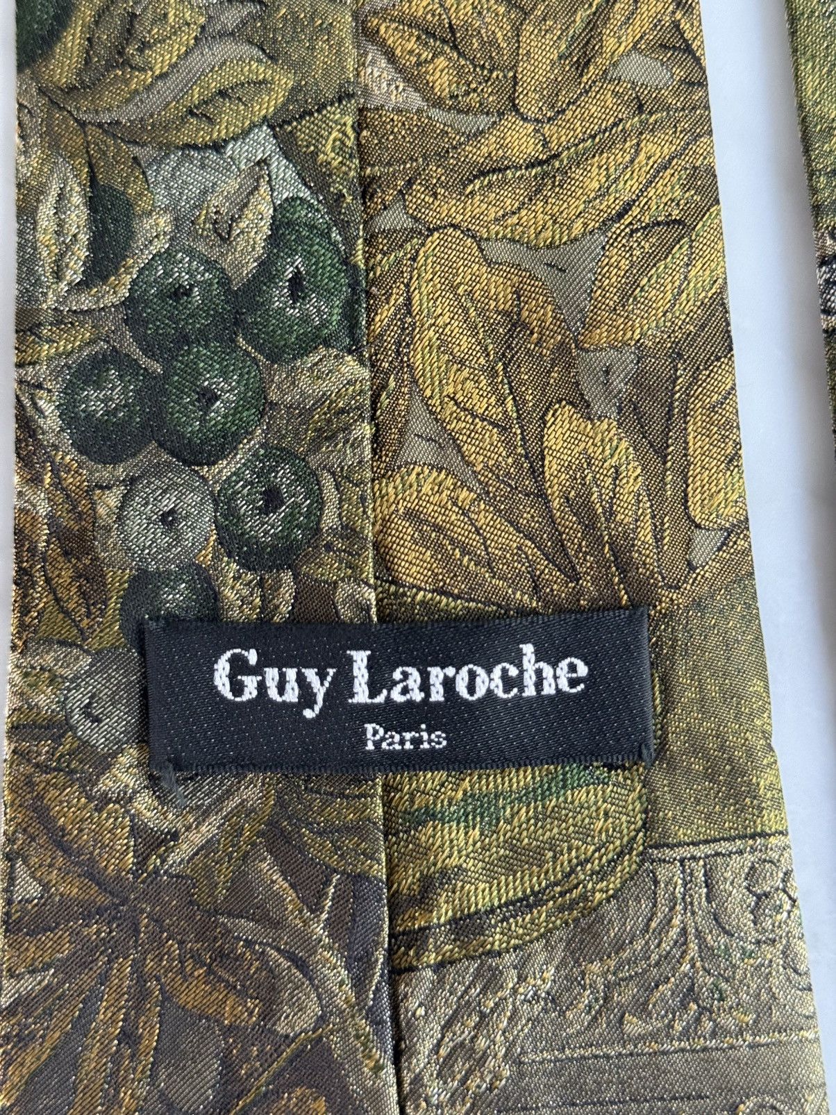 Guy Laroche Guy Laroche Paris Tie Green Gold Neoclassical Ruins 100%Silk Size ONE SIZE - 6 Thumbnail