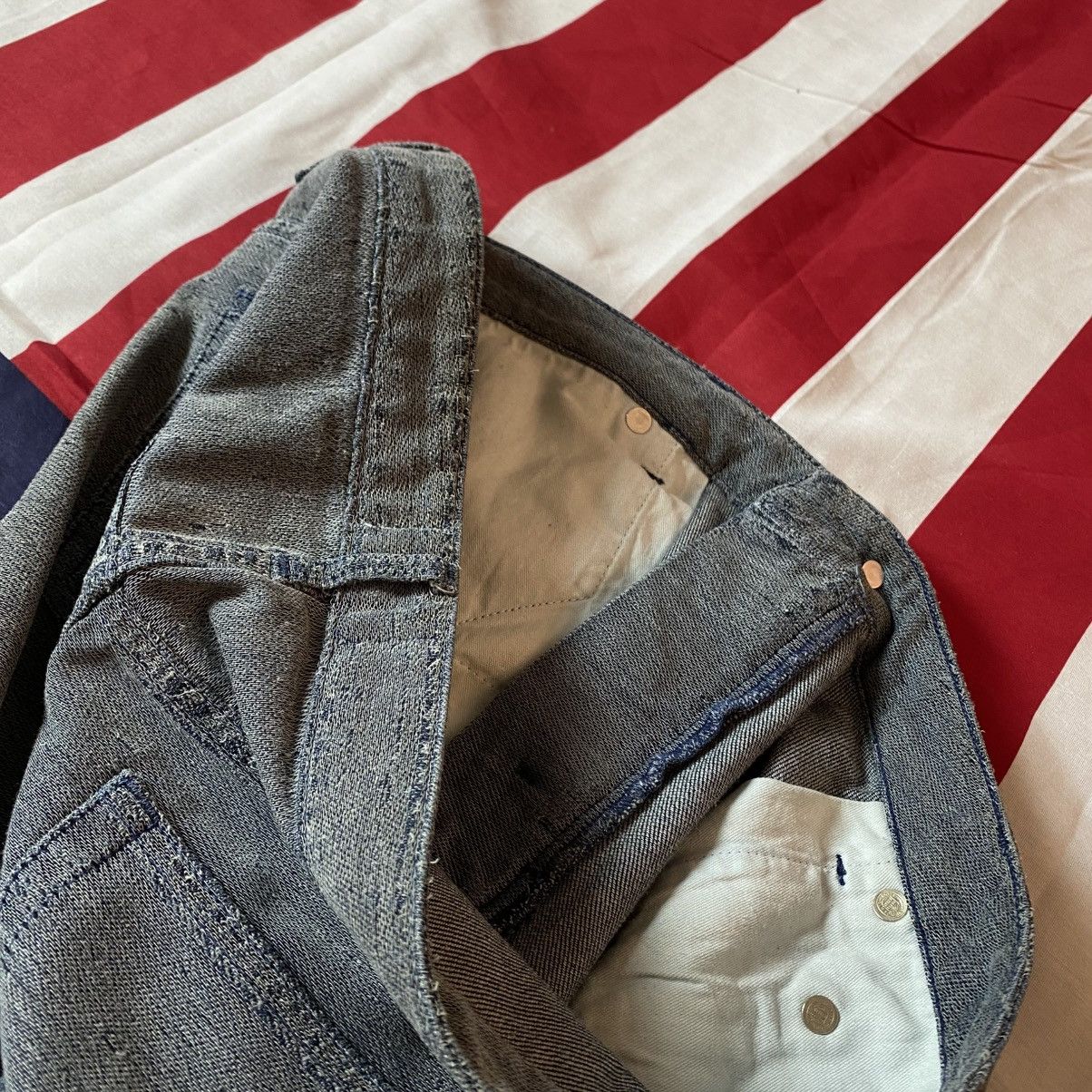Acne Studios × Japanese Brand Rarest Ance Studios distressed inside out avant-garde jeans Size US 32 / EU 48 - 16 Thumbnail