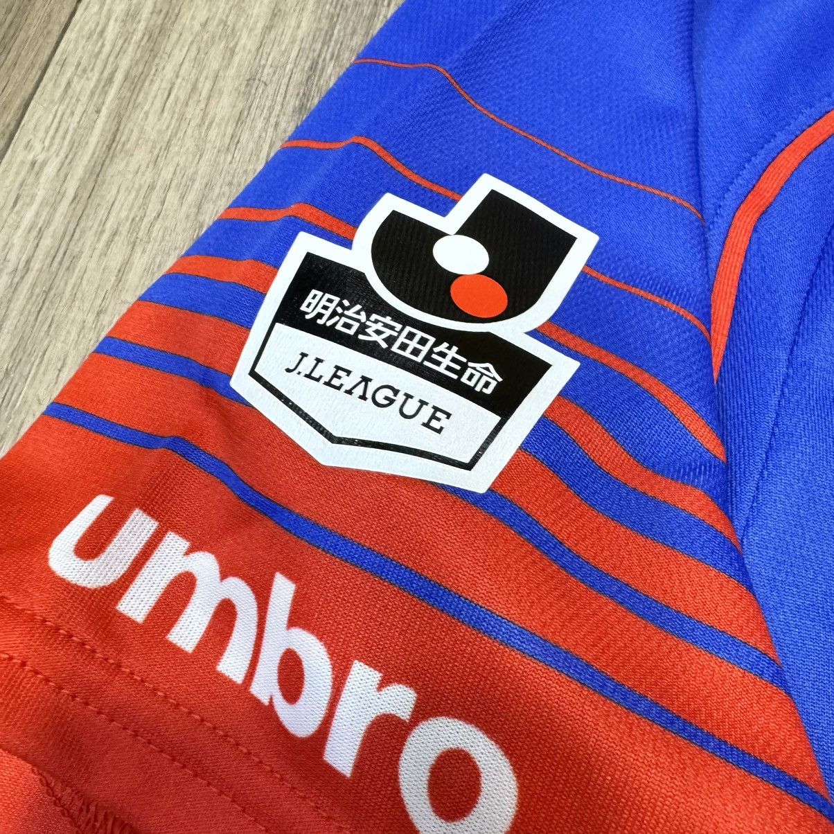 Umbro FC Tokyo 2017 home shirt #22 Tokunaga (Bnwt) Size US S / EU 44-46 / 1 - 6 Thumbnail
