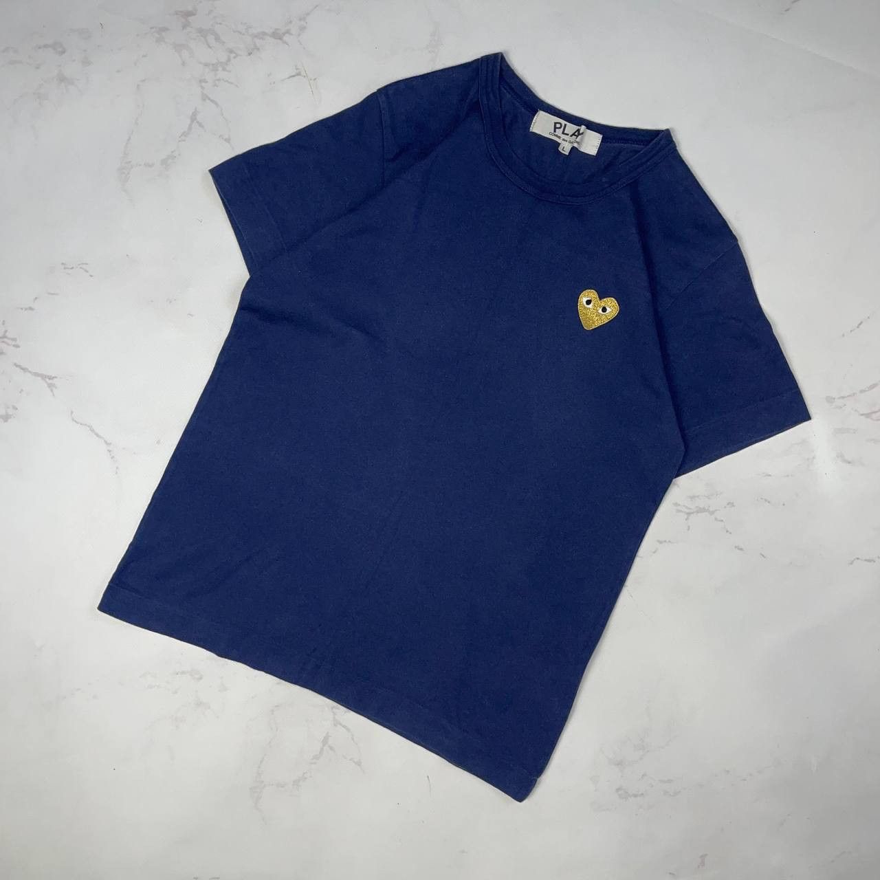 Comme des Garcons Comme Des Garcons Play CDG Yellow Heart Logo T Shirt Size L Size US L / EU 52-54 / 3 - 1 Thumbnail