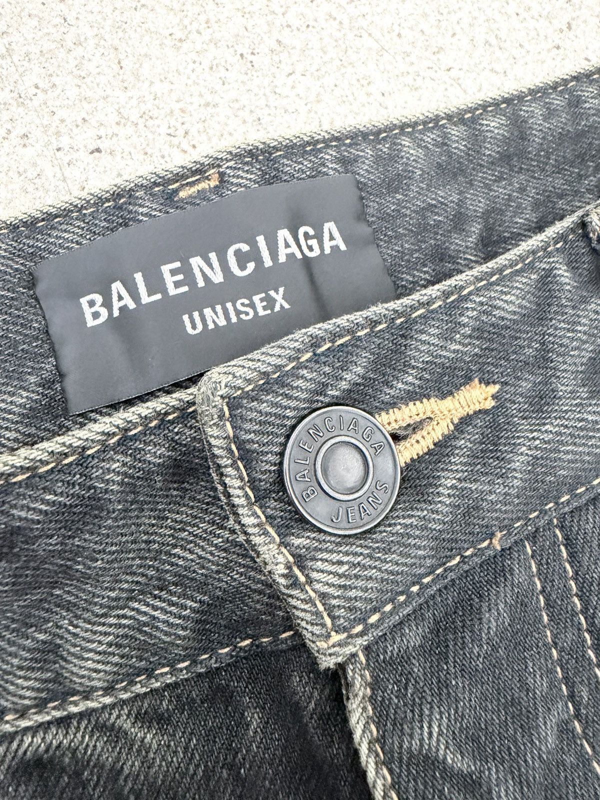 Balenciaga unisex japanese denim Size US 31 - 4 Thumbnail