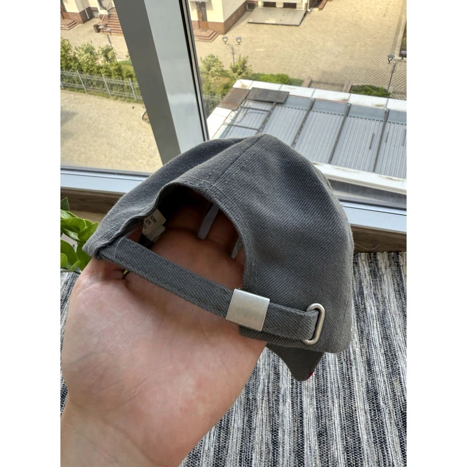 Mercedes-Benz VINTAGE Mercedes-Benz Snapback Cap Gray One Size Racing 90s Formula 1 Mens Boys Cap Size ONE SIZE - 5 Thumbnail